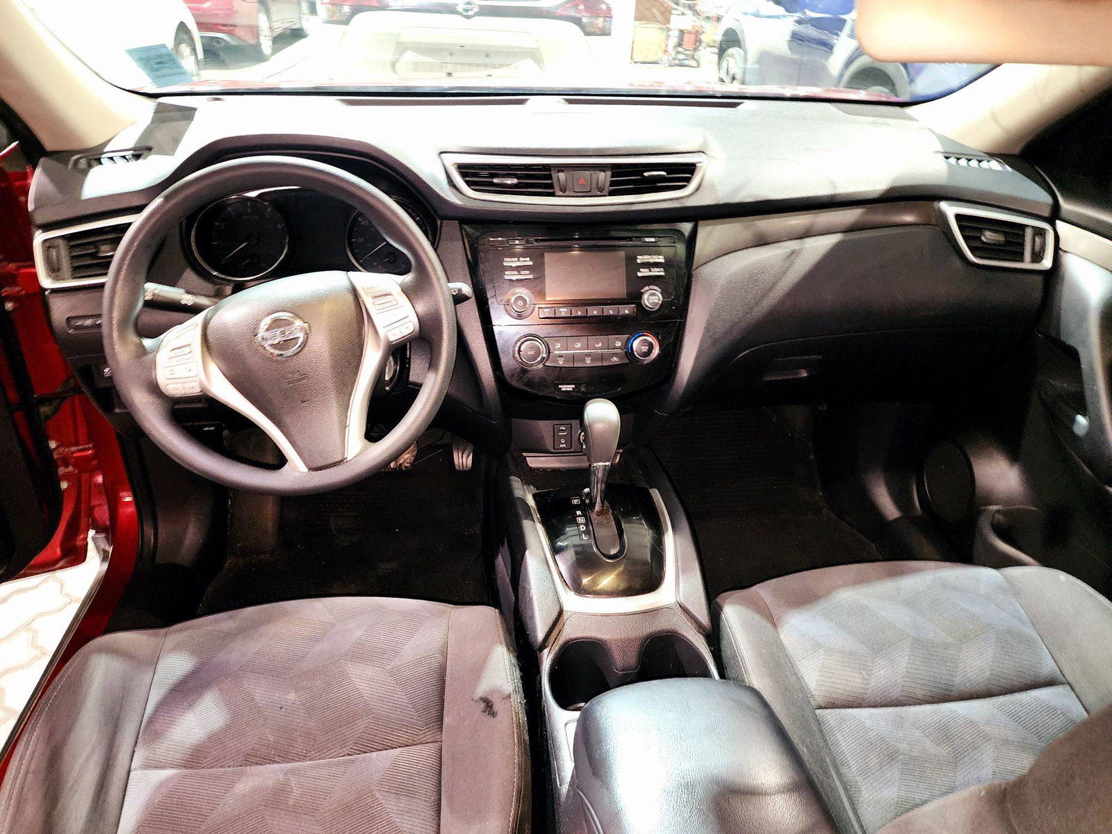 2016 NISSAN ROGUE — 170502 Miles — Lot 65004914 — Souq - Marhaba Auctions Used Cars - Image 7