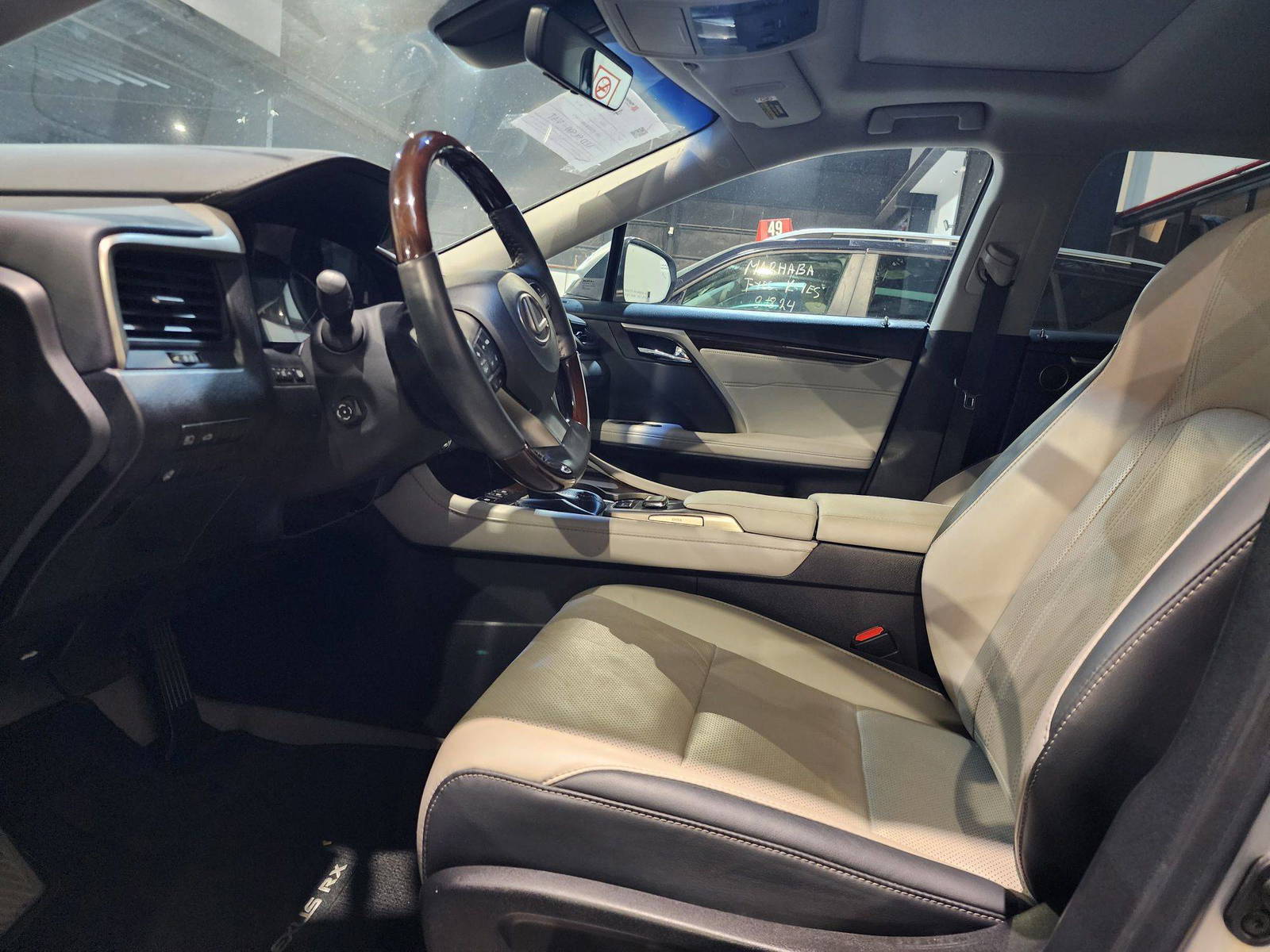 2019 LEXUS RX 350 — 35135 Miles — Lot 66206934 — Al Quoz - Marhaba Auctions Used Cars - Image 9