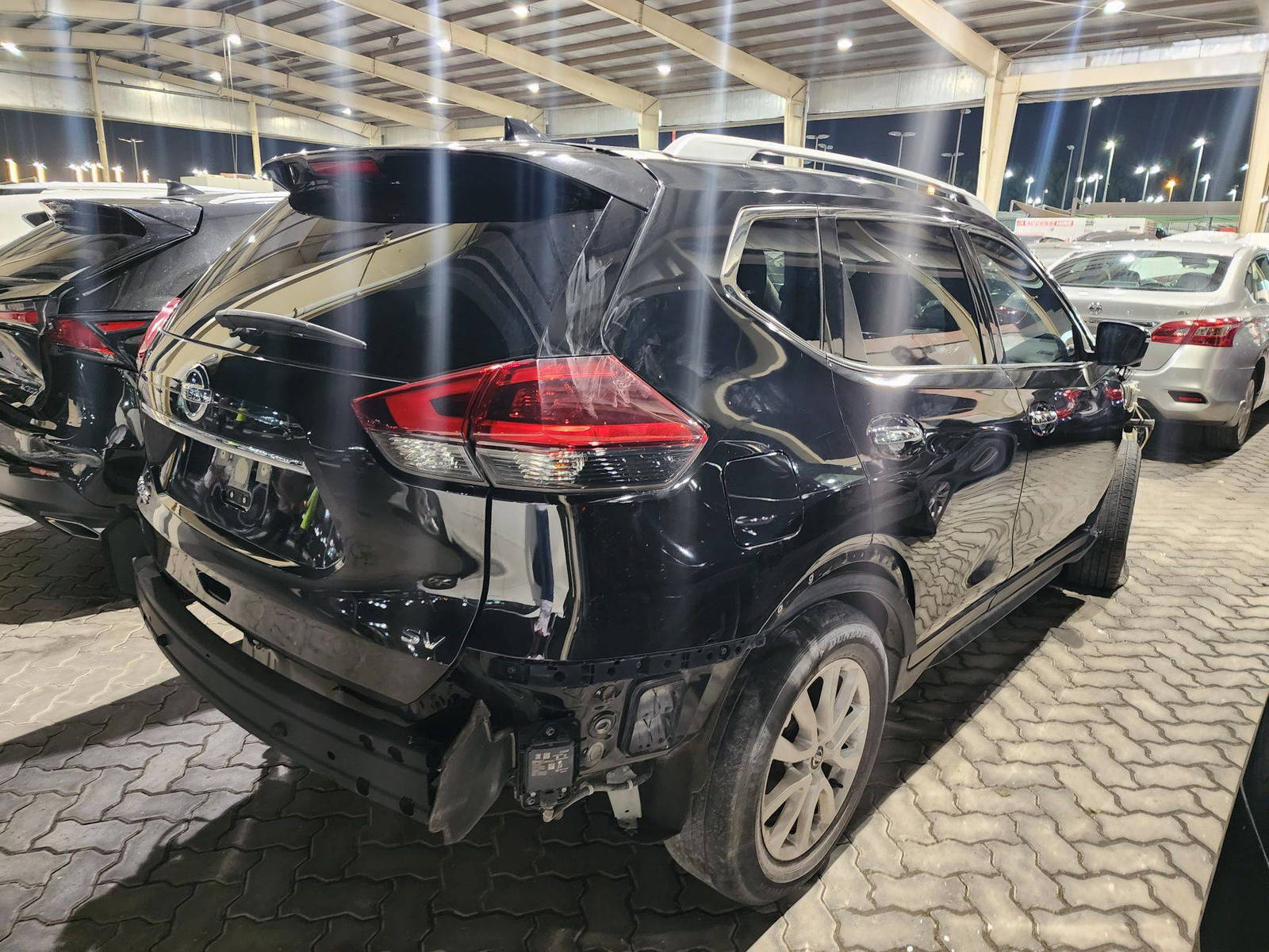 2018 NISSAN ROGUE — 75007 Miles — Lot 59964093 - Marhaba Auctions Used Cars - Image 4
