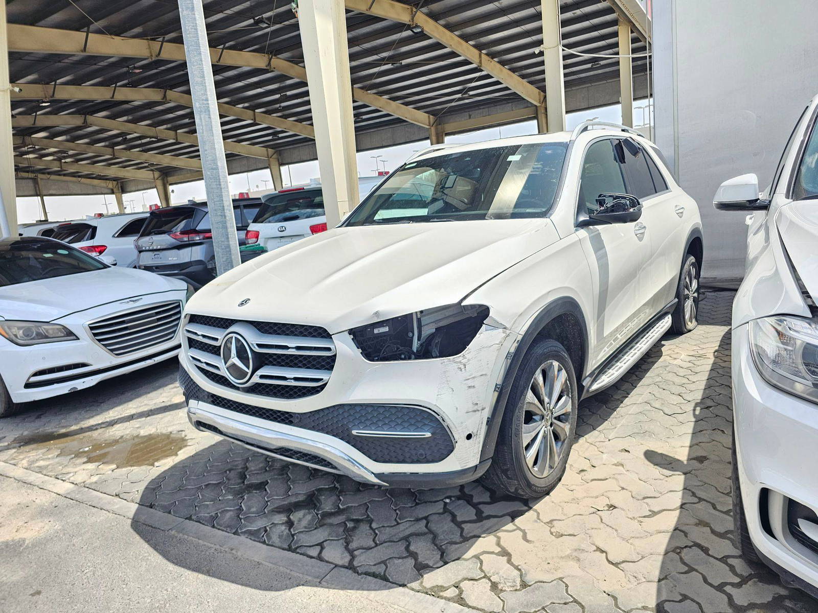 2020 MERCEDES BENZ GLE 350 — 118774 Miles — Lot A048494 — Souq - Marhaba Auctions Used Cars - Image 15