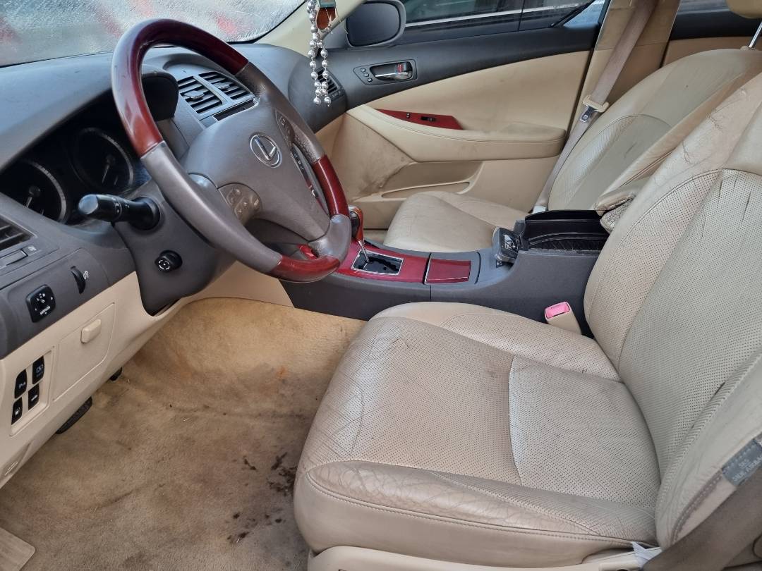 2009 LEXUS ES 350 — 186109 Miles — Lot 125487 — Ind. 12 - Marhaba Auctions Used Cars - Image 8