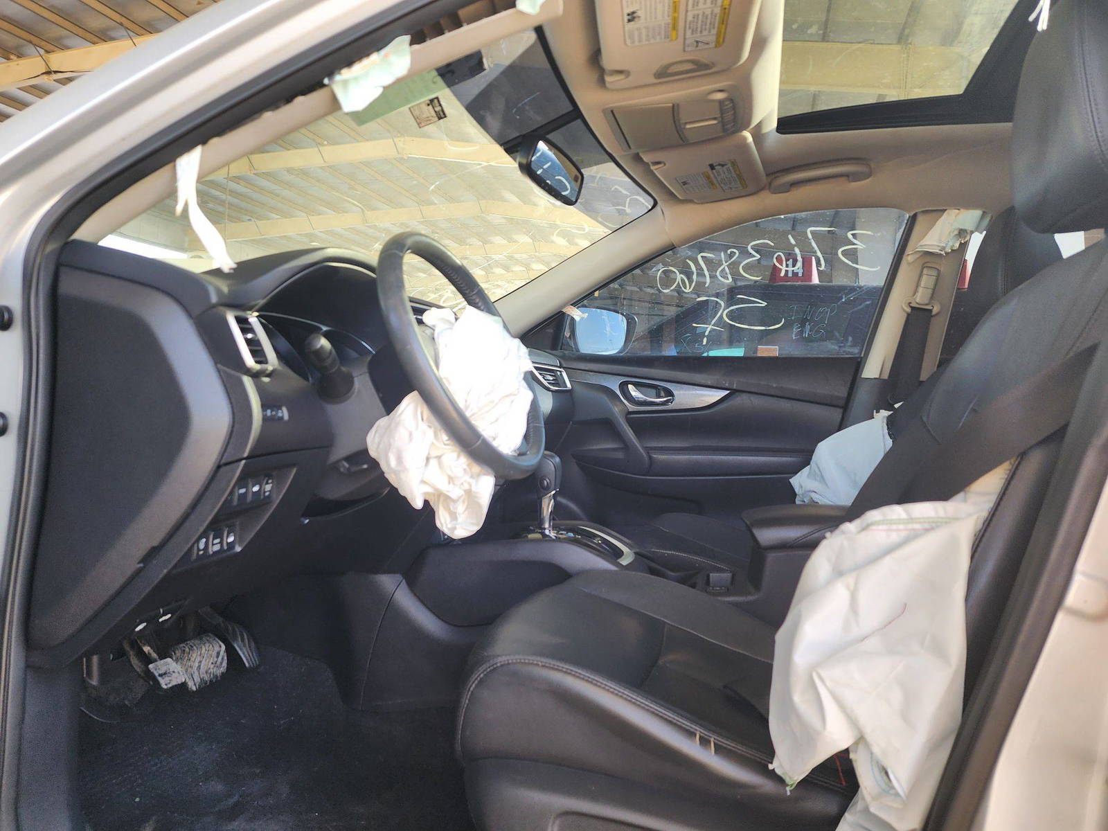 2015 NISSAN ROGUE — 136057 Miles — Lot 37638760 — Souq - Marhaba Auctions Used Cars - Image 9