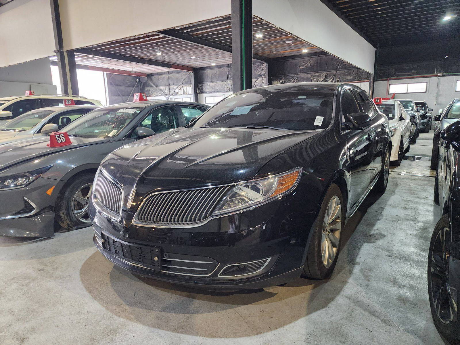 2014 LINCOLN MKS — 285390 KM — Lot G608738 — Al Quoz - Marhaba Auctions Used Cars - Image 4
