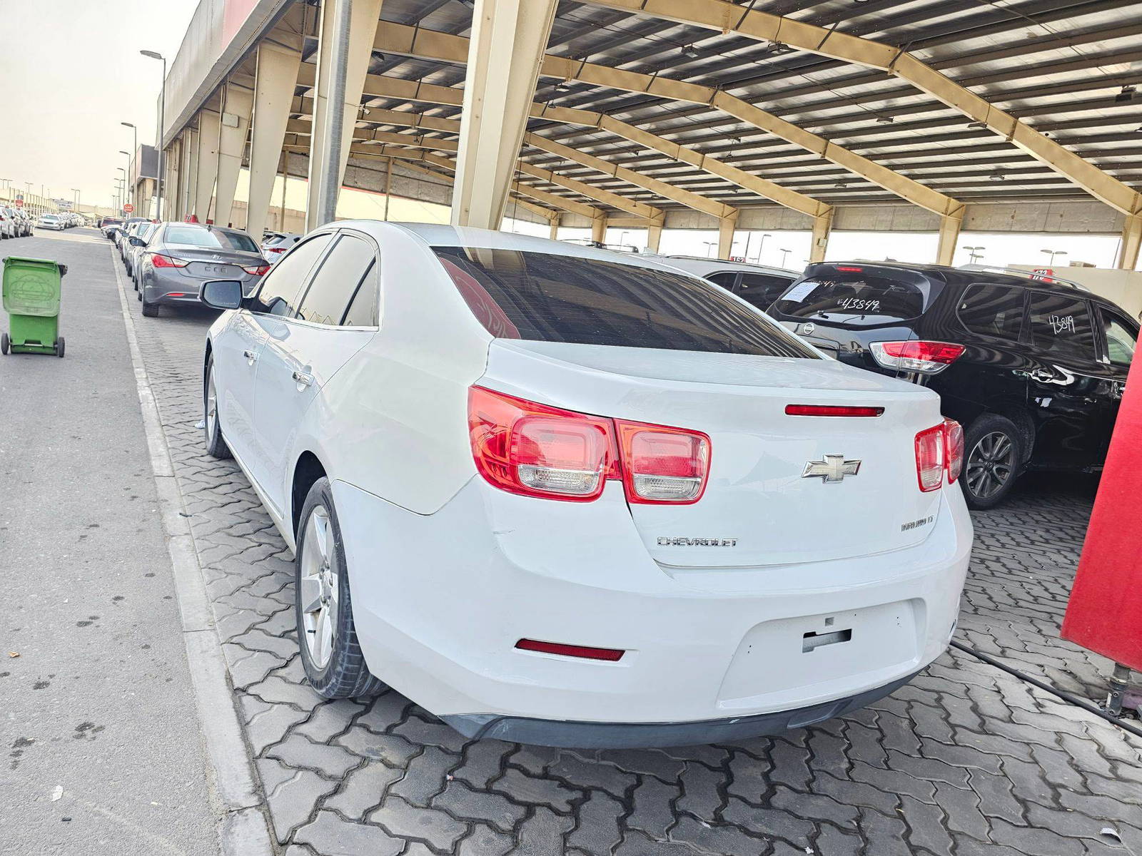 2014 CHEVROLET MALIBU — 223415 KM — Lot EB000420 — Souq - Marhaba Auctions Used Cars - Image 5