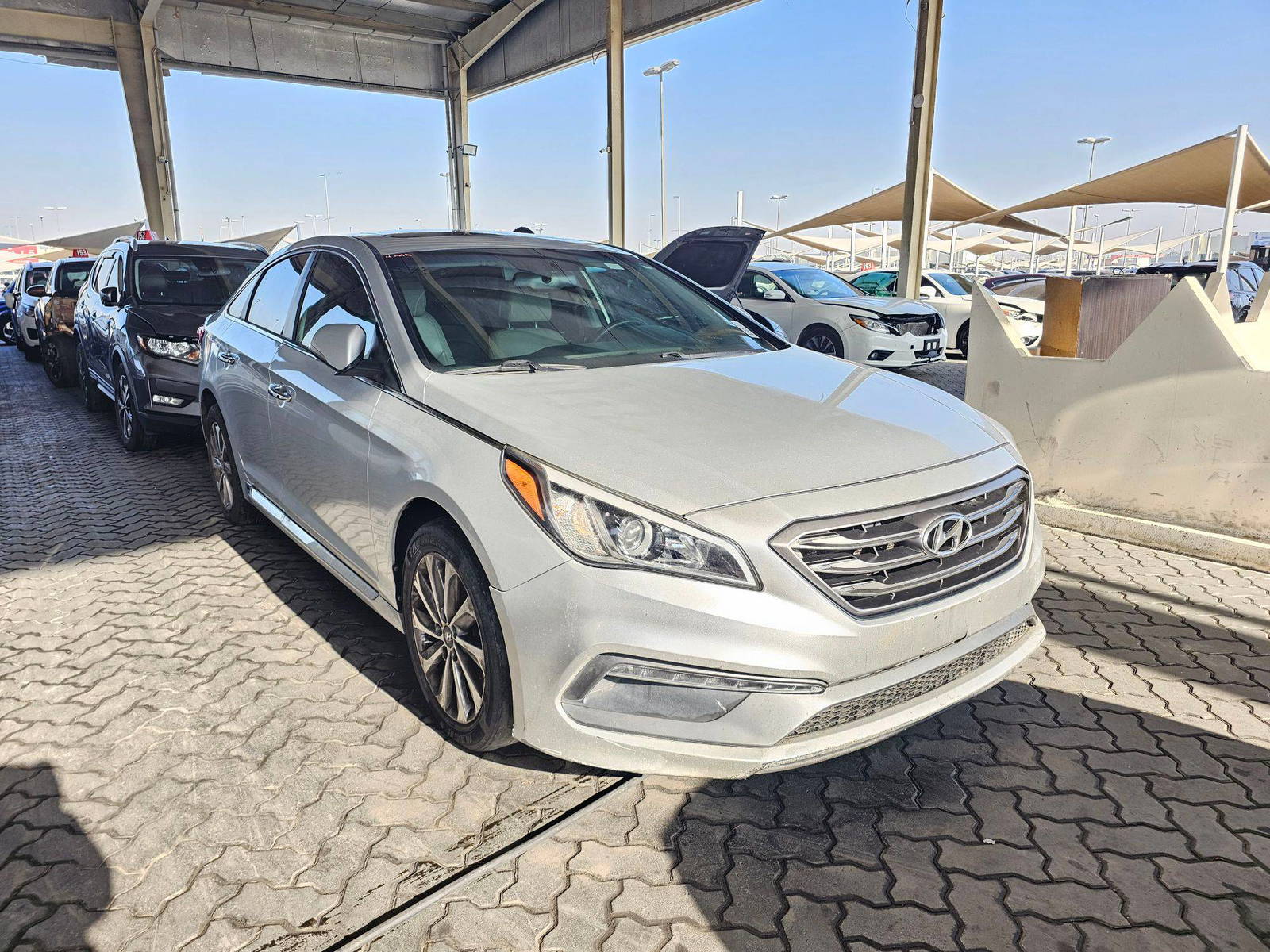 2016 HYUNDAI SONATA — 156565 Miles — Lot 43306788 — Souq - Marhaba Auctions Used Cars - Image 5