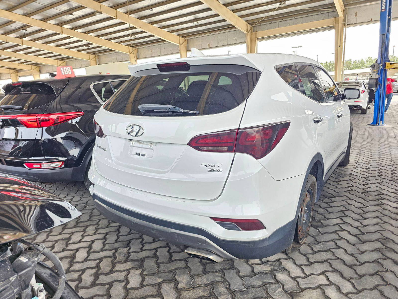 HYUNDAI SANTA FE 2017 - Marhaba Auction Used Cars - Image 3