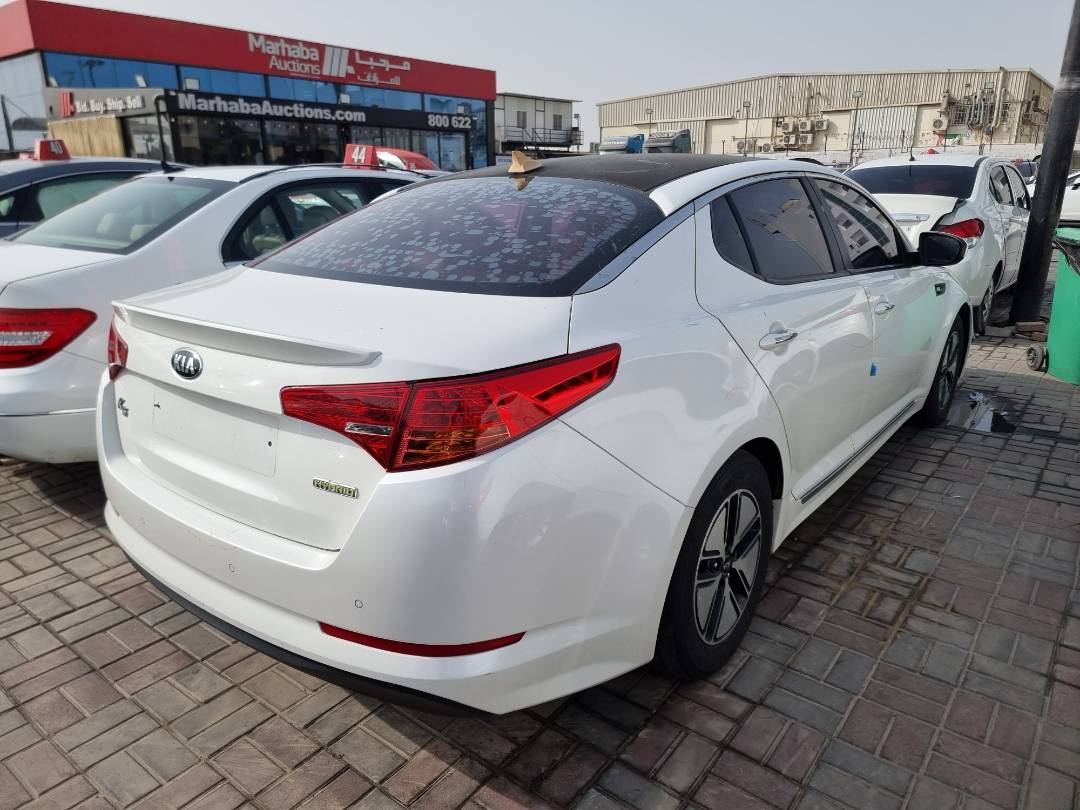 2013 KIA K5 — 254374 KM — Lot 022177 — Main - Marhaba Auctions Used Cars - Image 4