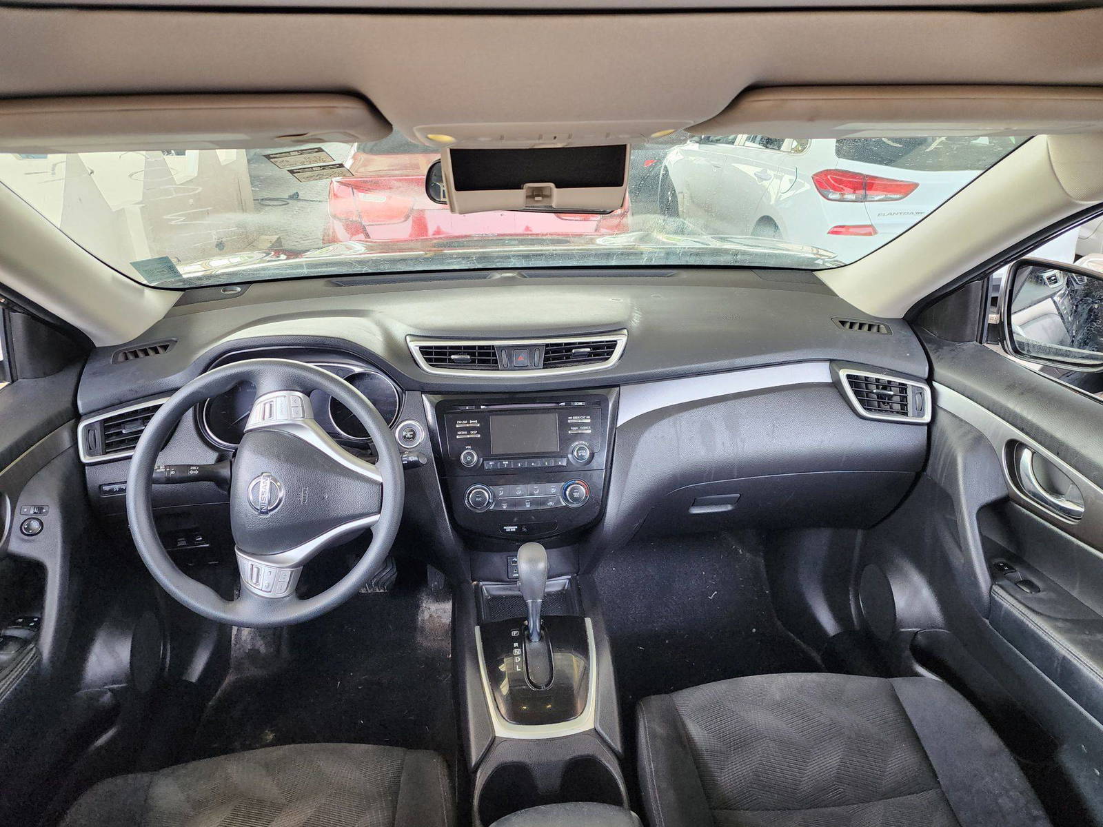 2015 NISSAN ROGUE — 87916 KM — Lot 855957 — Souq - Marhaba Auctions Used Cars - Image 7