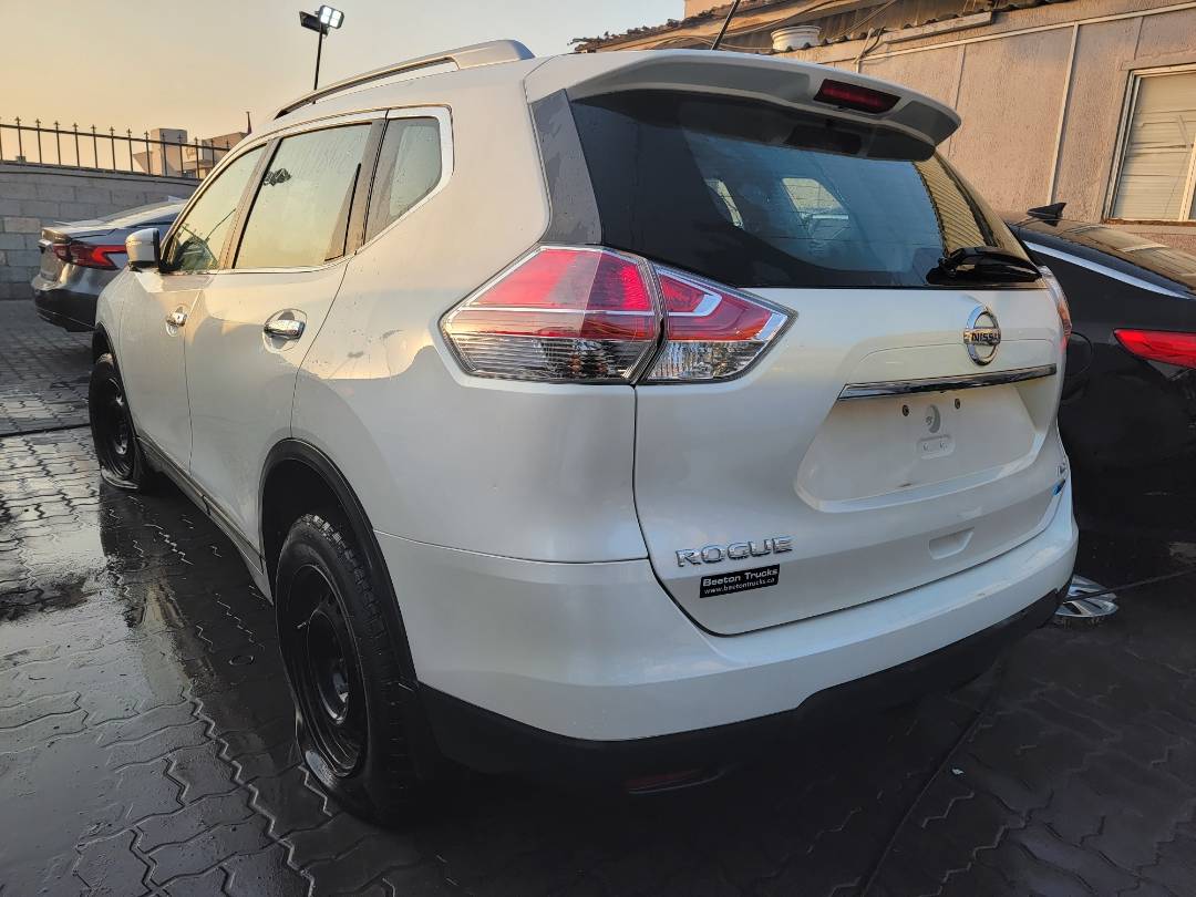 2015 NISSAN ROGUE — 214026 KM — Lot 12194868 — Main - Marhaba Auctions Used Cars - Image 3