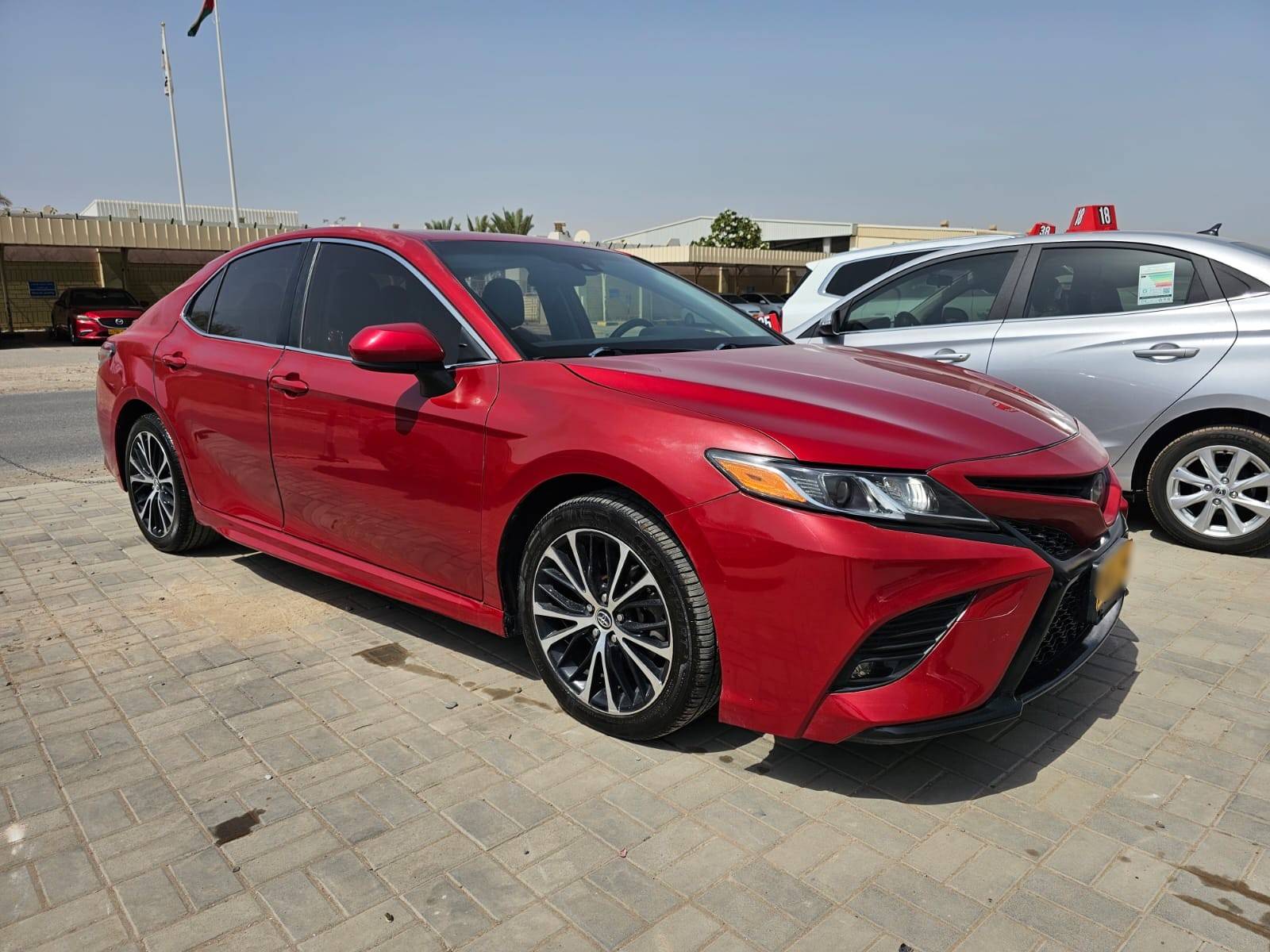 Toyota Camry 2020 view 2