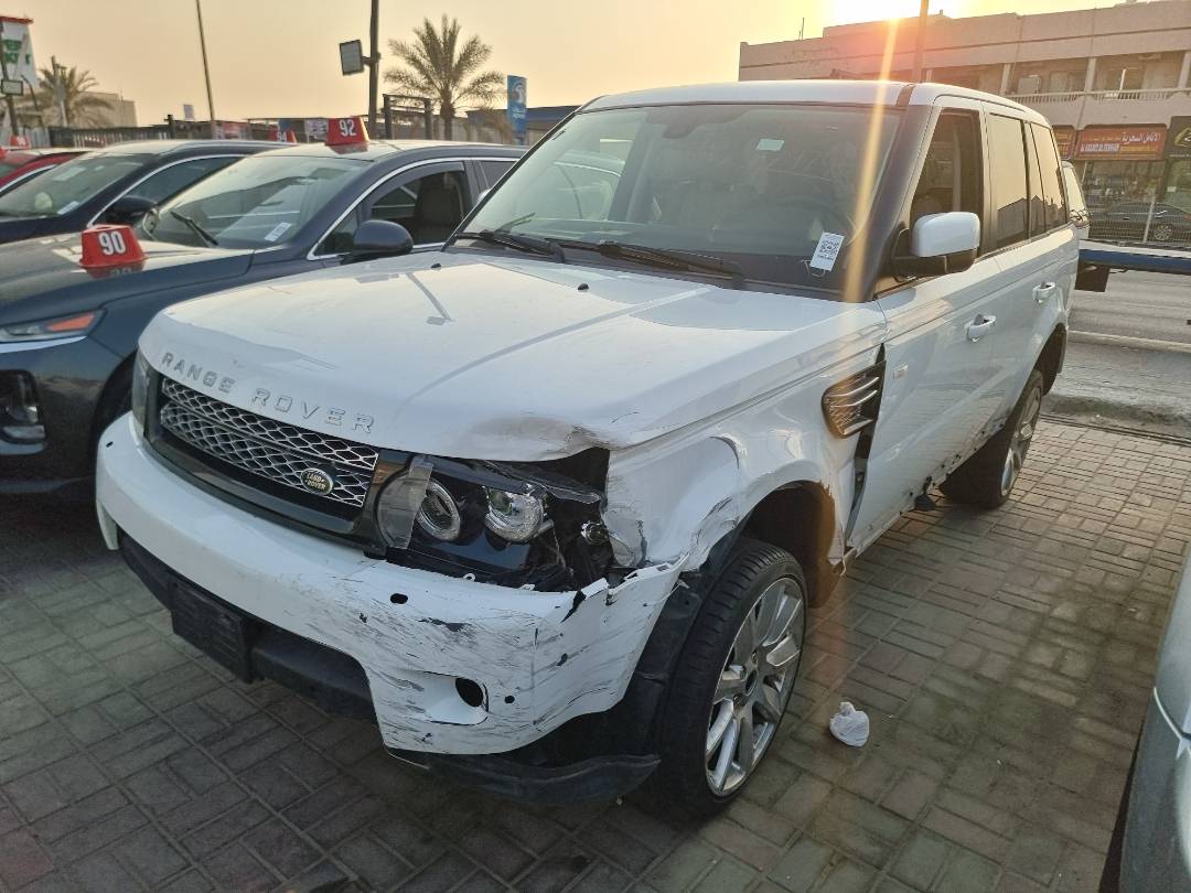 LAND ROVER RANGE ROVER SPORT HSE 2013 - Marhaba Auction Used Cars - Image 3