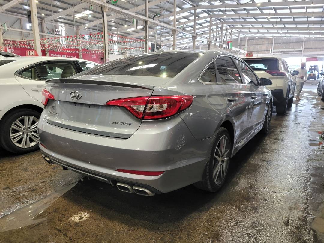 2017 HYUNDAI SONATA — 142790 Miles — Lot HH580527 — Main - Marhaba Auctions Used Cars - Image 4