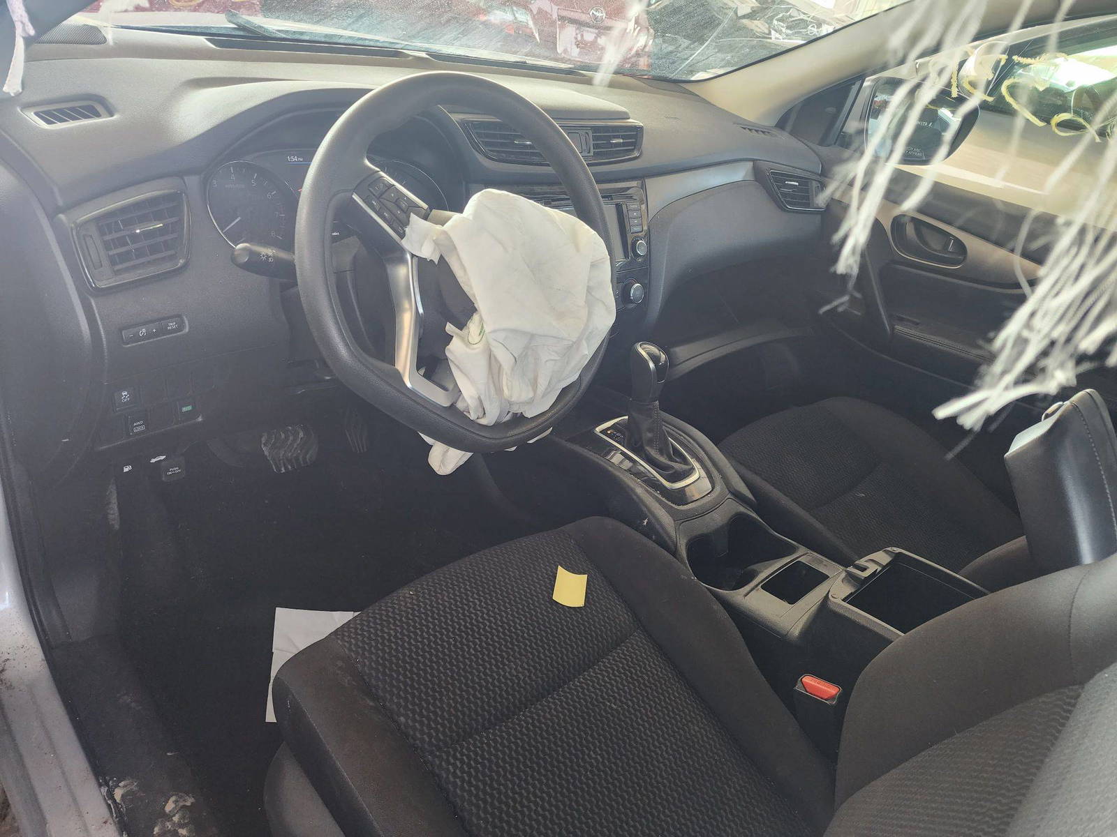 2019 NISSAN ROGUE SPORTS — 63386 Miles — Lot KW325445 - Marhaba Auctions Used Cars - Image 4