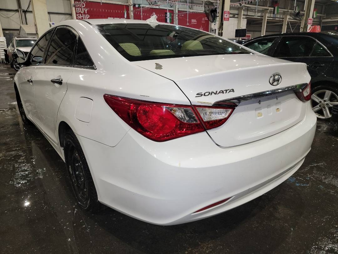 2012 HYUNDAI SONATA — 198472 Miles — Lot 65175713 - Marhaba Auctions Used Cars - Image 3