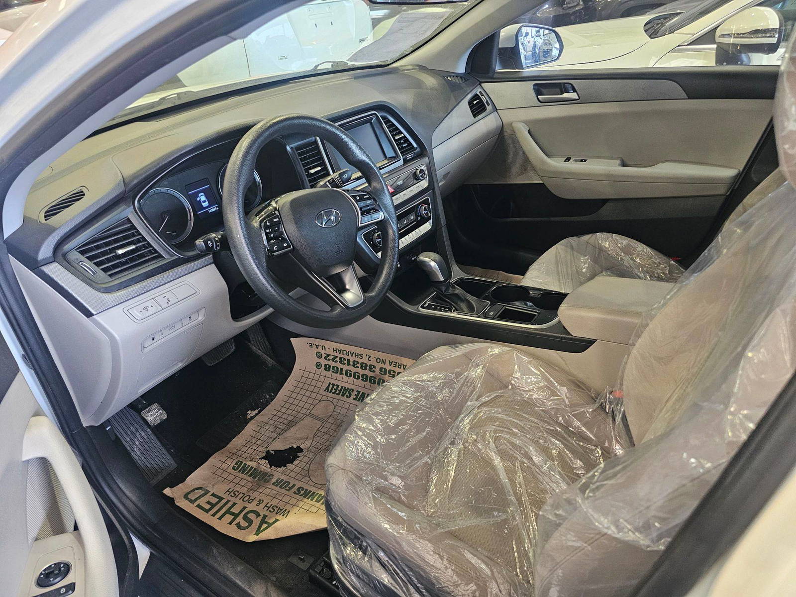 HYUNDAI SONATA 2018 - Marhaba Auction Used Cars - Image 8