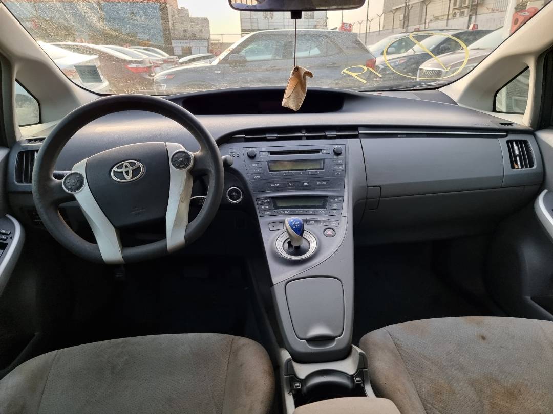 2010 TOYOTA PRIUS — 176707 Miles — Lot 214587 — Ind. 12 - Marhaba Auctions Used Cars - Image 7