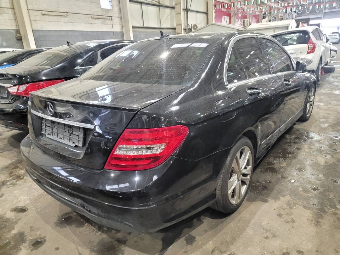 2013 MERCEDES BENZ C200 — 138986 KM — Lot XCA652102 — Main - Marhaba Auctions Used Cars - Image 5