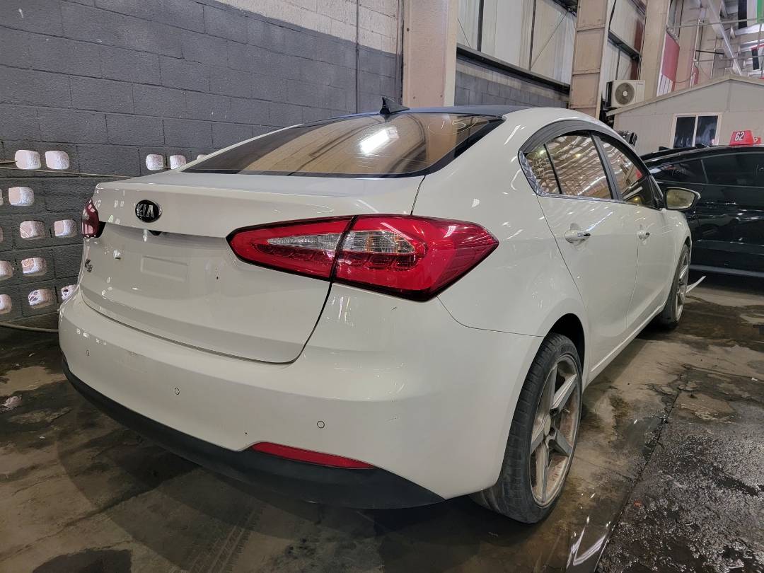 2014 KIA K3 — 106478 KM — Lot A285000 — Main - Marhaba Auctions Used Cars - Image 3