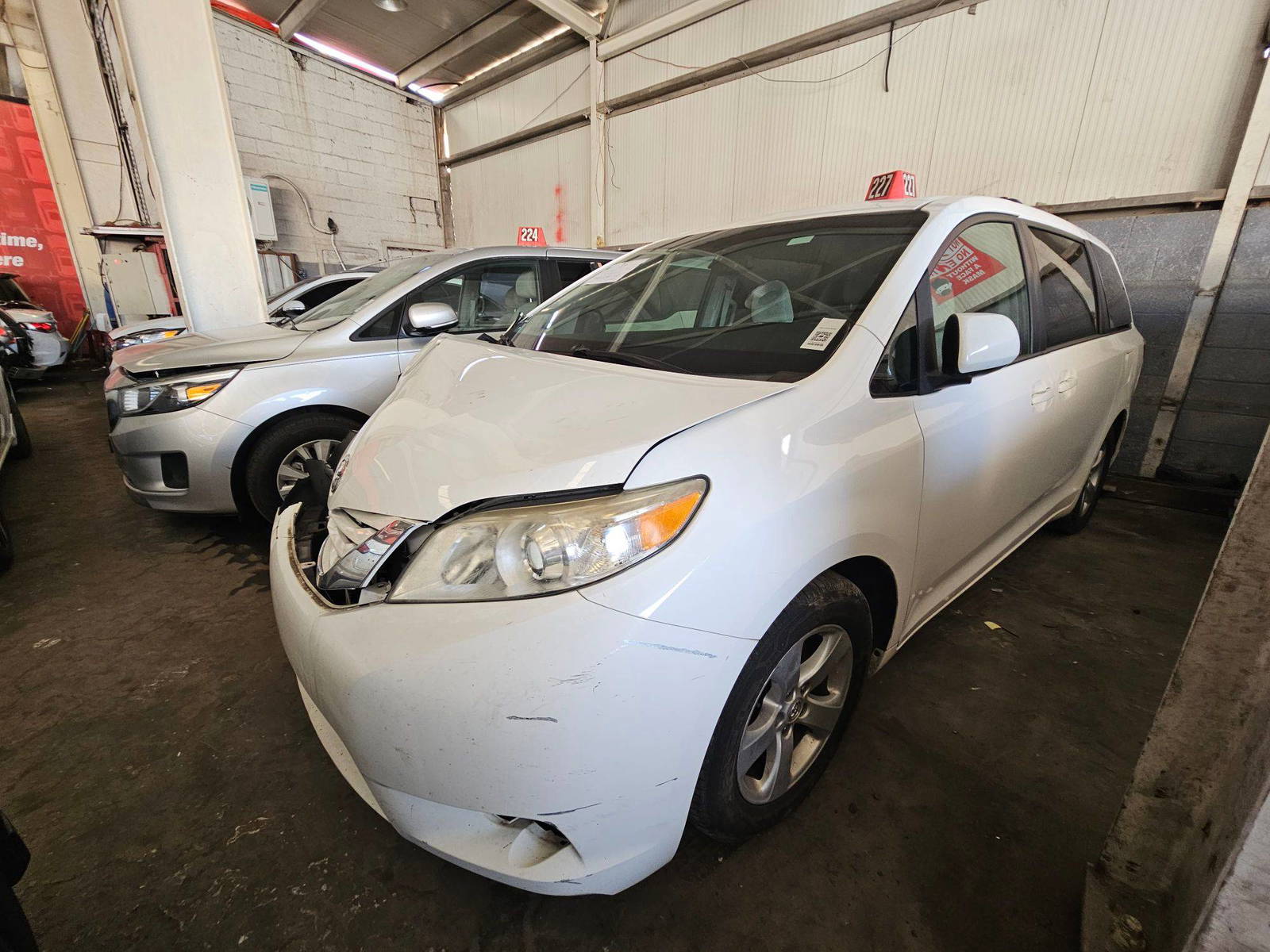TOYOTA SIENNA 2016 - Marhaba Auction Used Cars - Image 4