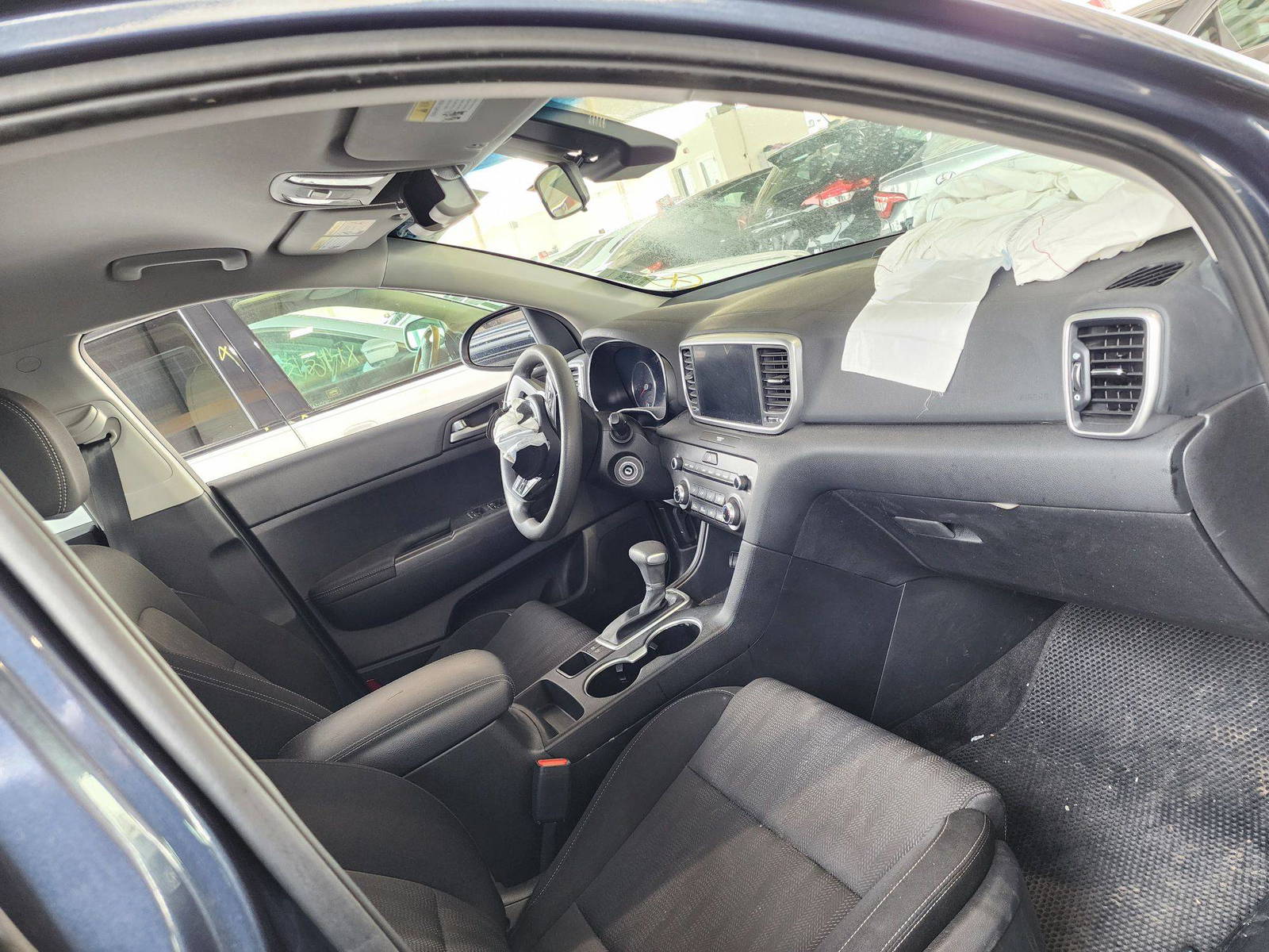 2021 KIA SPORTAGE — 61011 Miles — Lot AC0M7870664 — Souq - Marhaba Auctions Used Cars - Image 5