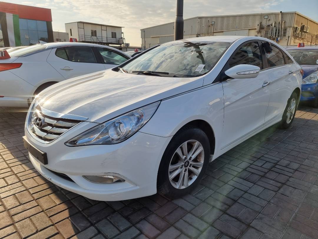 2011 HYUNDAI SONATA — 236397 KM — Lot 248415 — Ind. 12 - Marhaba Auctions Used Cars - Image 3