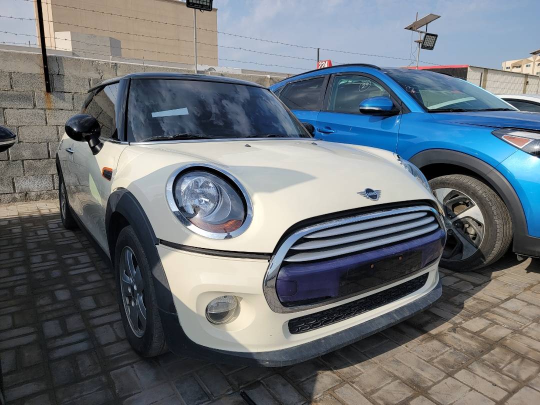 2015 MINI COOPER — 210574 KM — Lot F3B42033 — Main - Marhaba Auctions Used Cars - Image 3