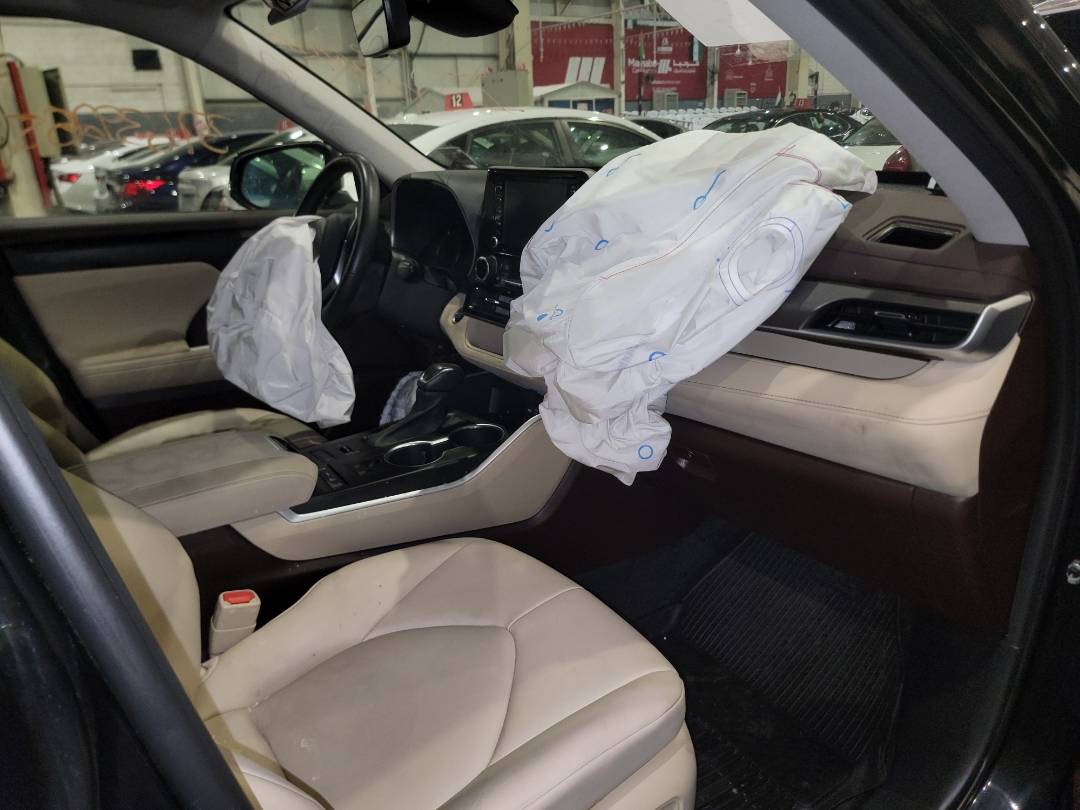2021 TOYOTA HIGHLANDER — 22914 Miles — Lot 37639265 - Marhaba Auctions Used Cars - Image 6
