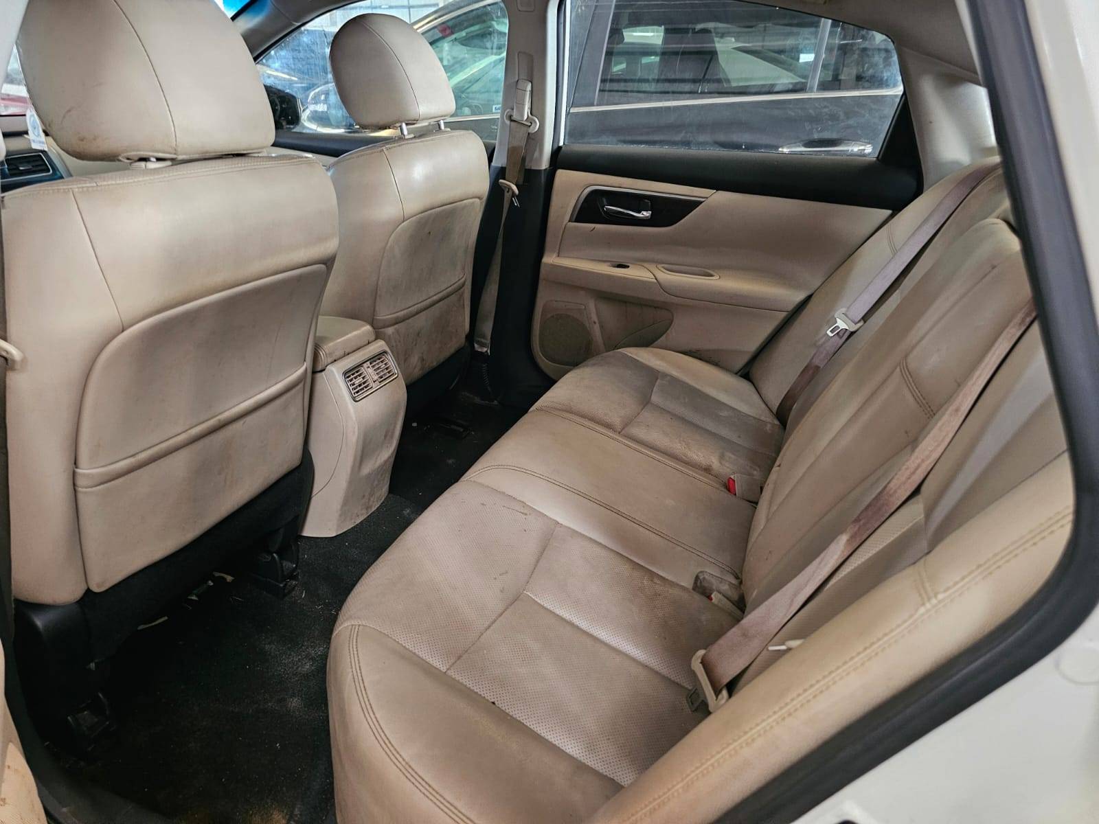 2015 NISSAN ALTIMA — 223225 Miles — Lot 43607158 — Main - Marhaba Auctions Used Cars - Image 5