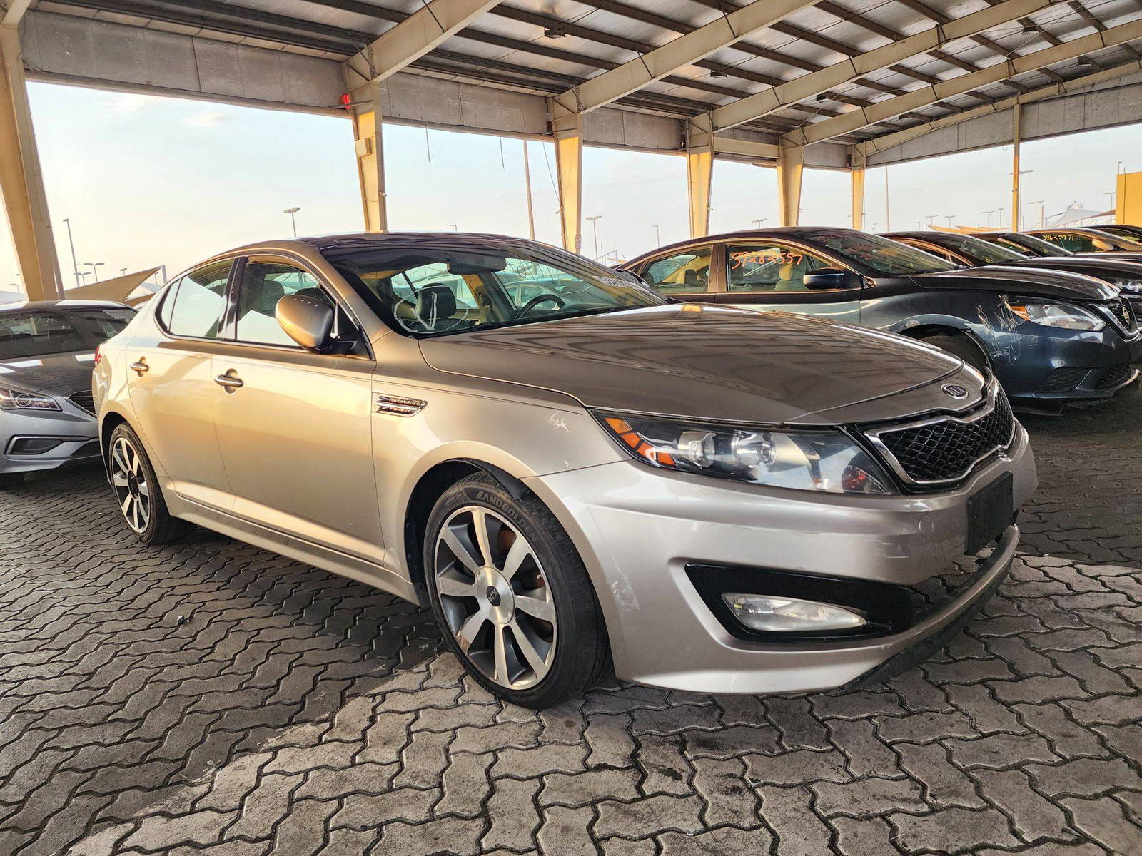 2011 KIA OPTIMA — 255955 Miles — Lot 53410294 — Souq - Marhaba Auctions Used Cars - Image 4