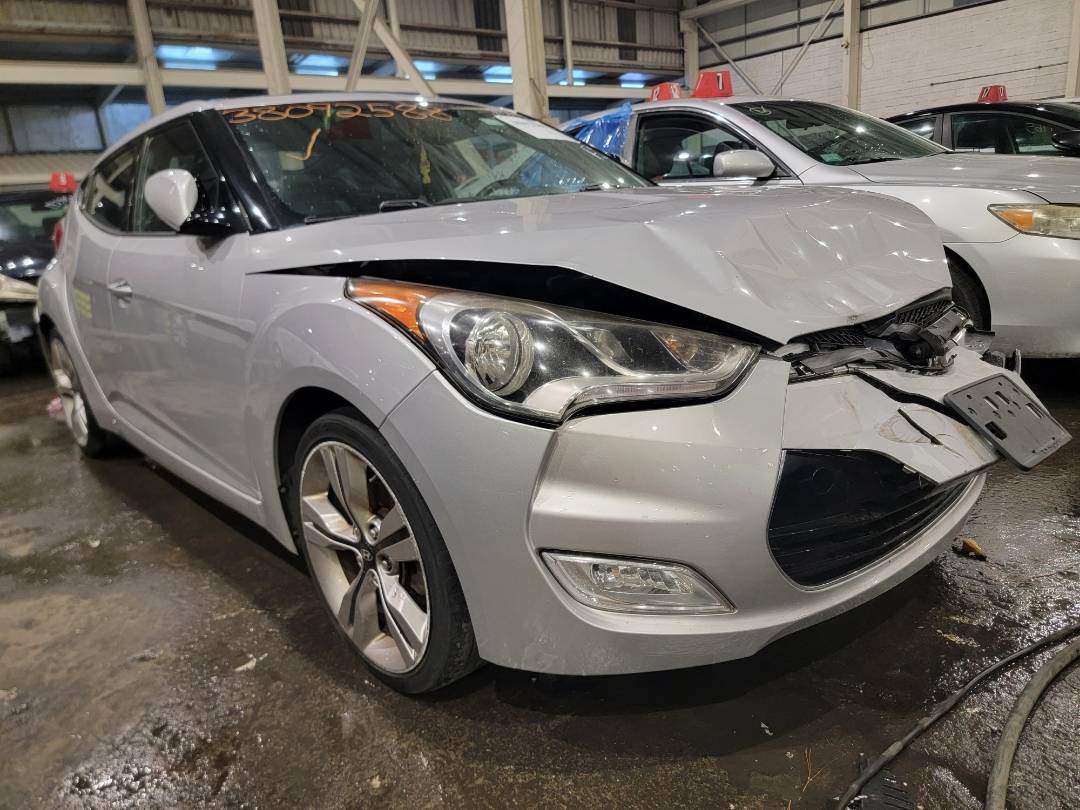 2013 HYUNDAI VELOSTER — 166997 Miles — Lot 38092588 - Marhaba Auctions Used Cars - Image 10