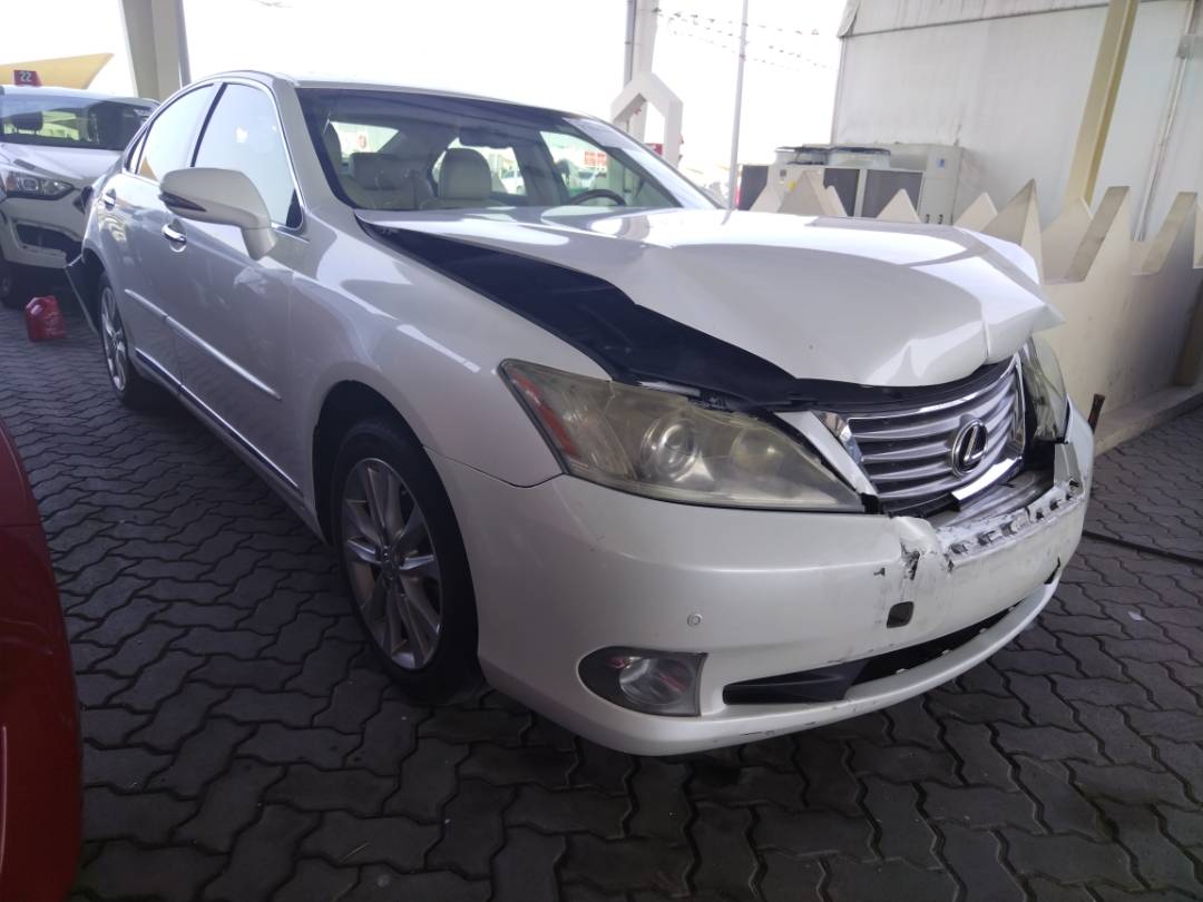 2011 LEXUS ES 350 — 213010 Miles — Lot 37436497 - Marhaba Auctions Used Cars - Image 12