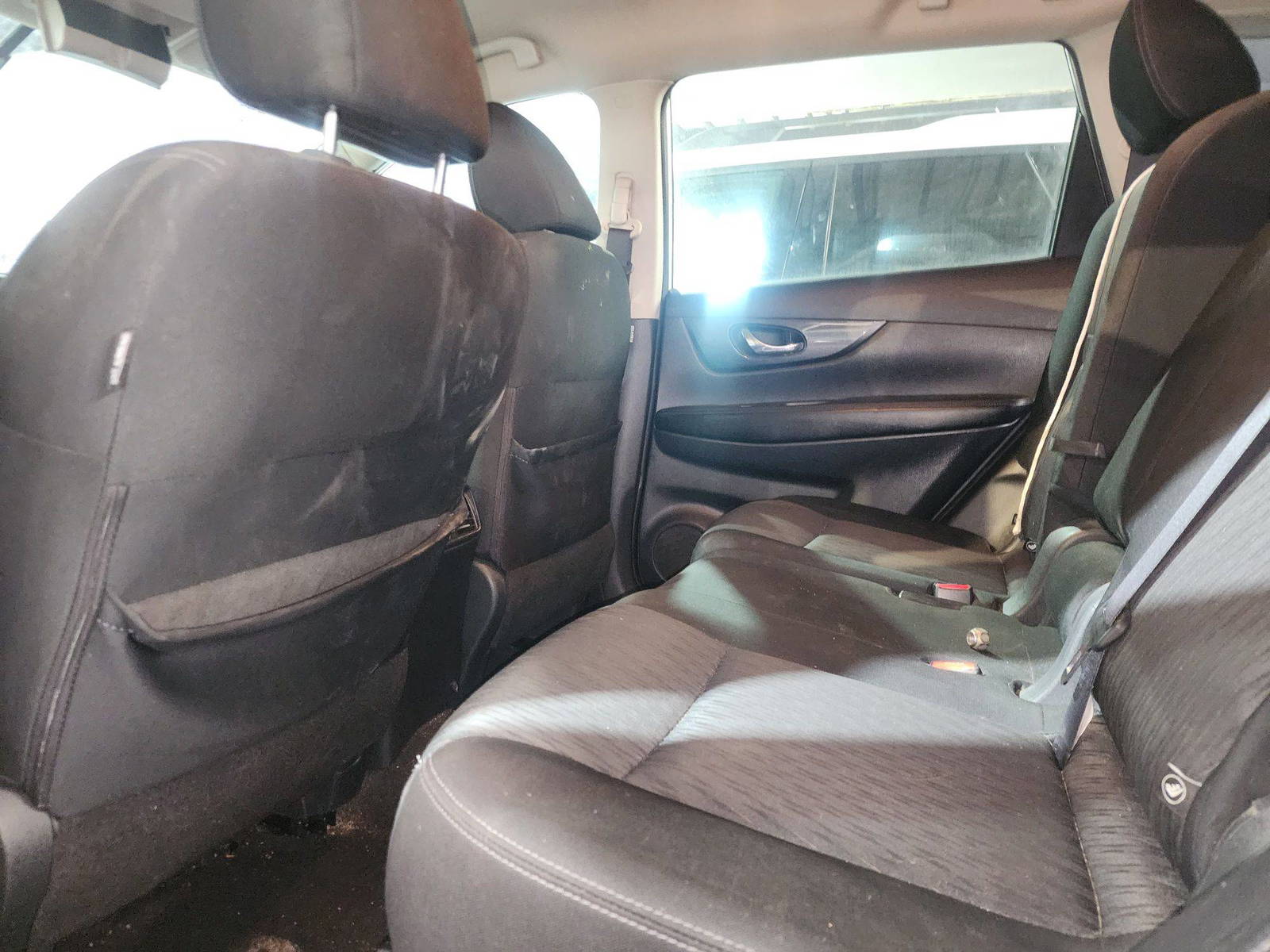 NISSAN ROGUE 2017 - Marhaba Auction Used Cars - Image 7