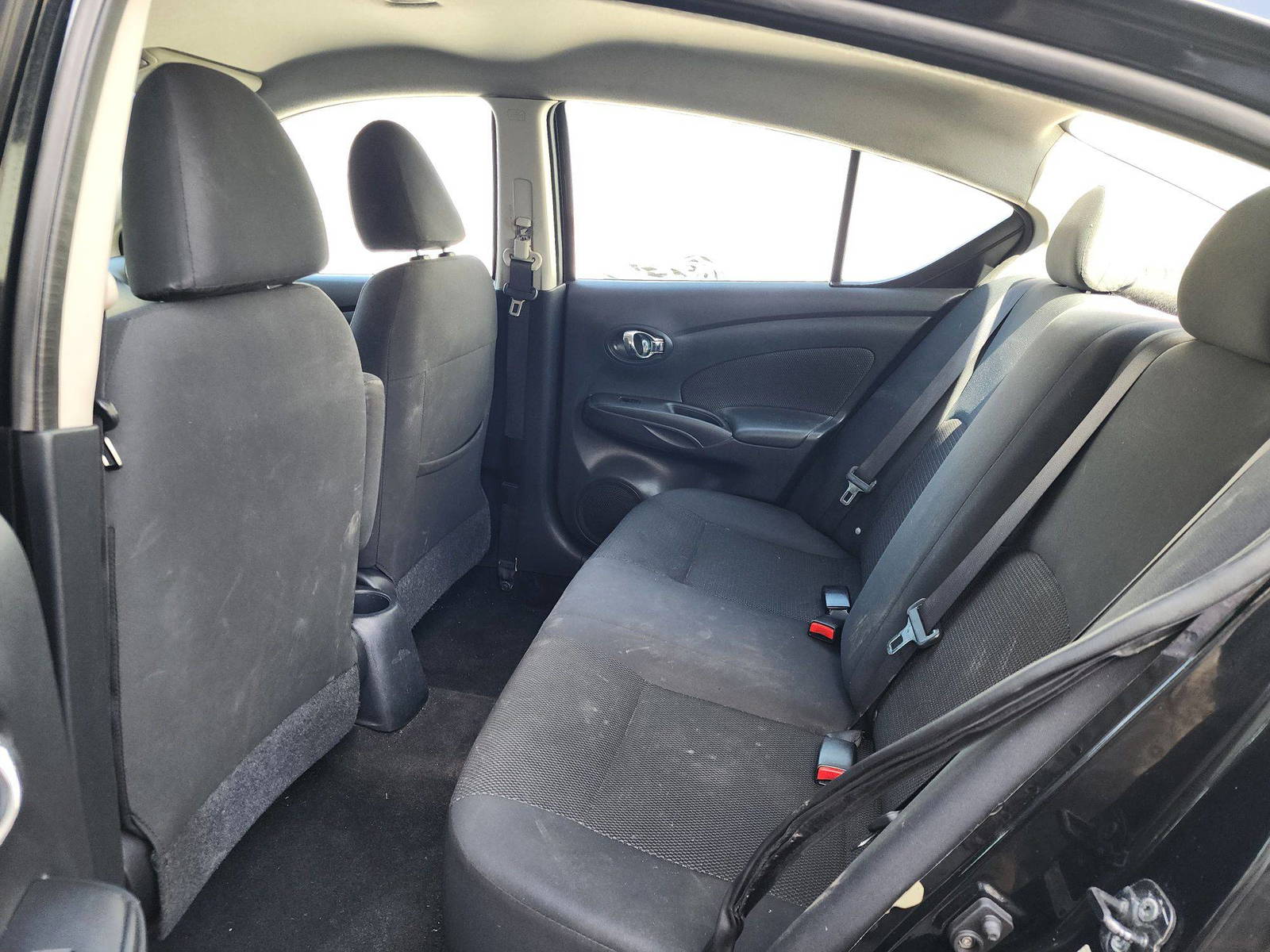 2013 NISSAN VERSA — 218719 Miles — Lot 880506 — Souq - Marhaba Auctions Used Cars - Image 6