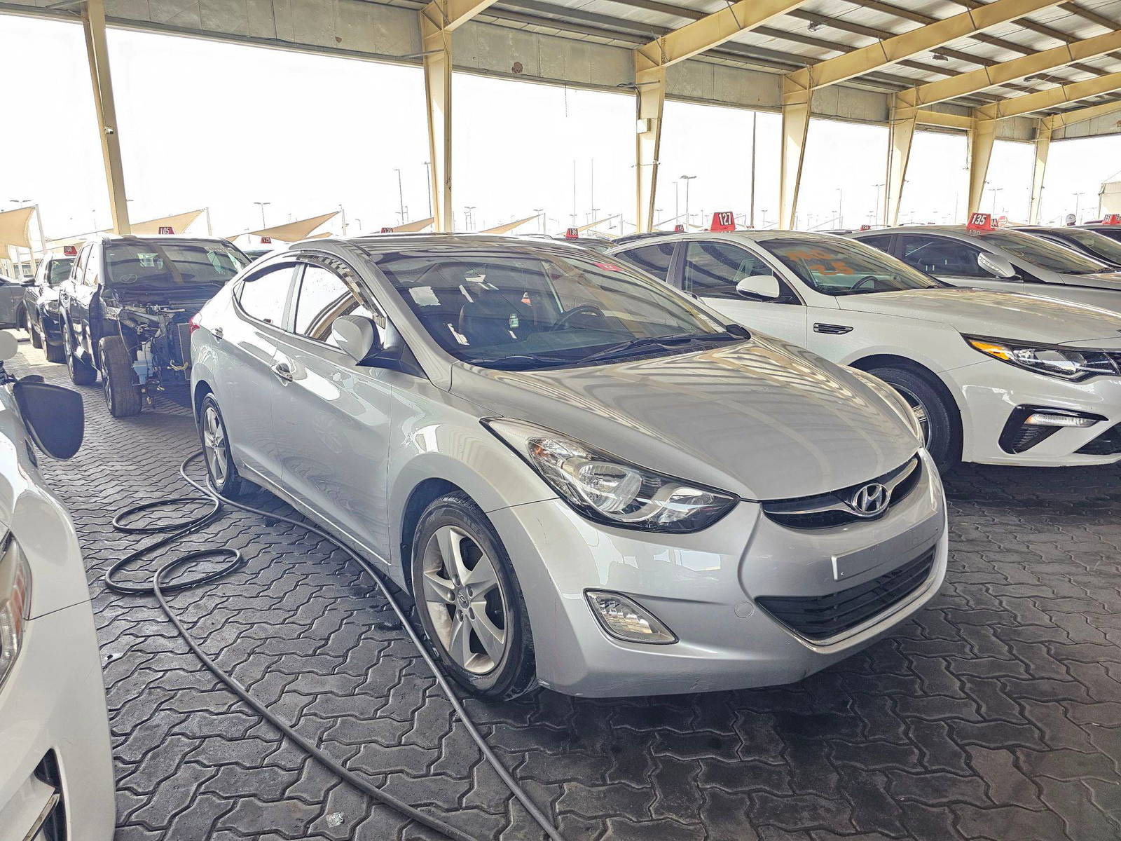2011 HYUNDAI AVANTE — 124953 KM — Lot 37384 — Souq - Marhaba Auctions Used Cars - Image 4