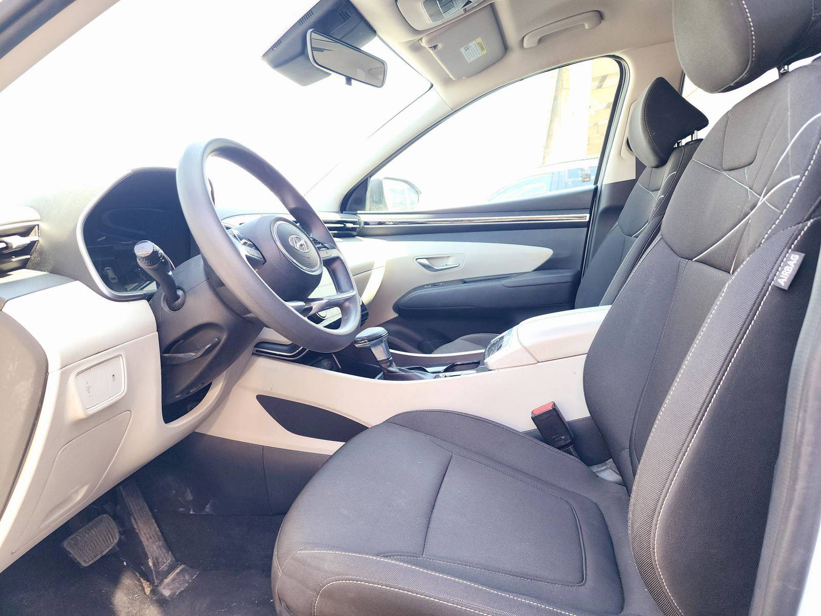 HYUNDAI TUCSON 2022 - Marhaba Auction Used Cars - Image 8