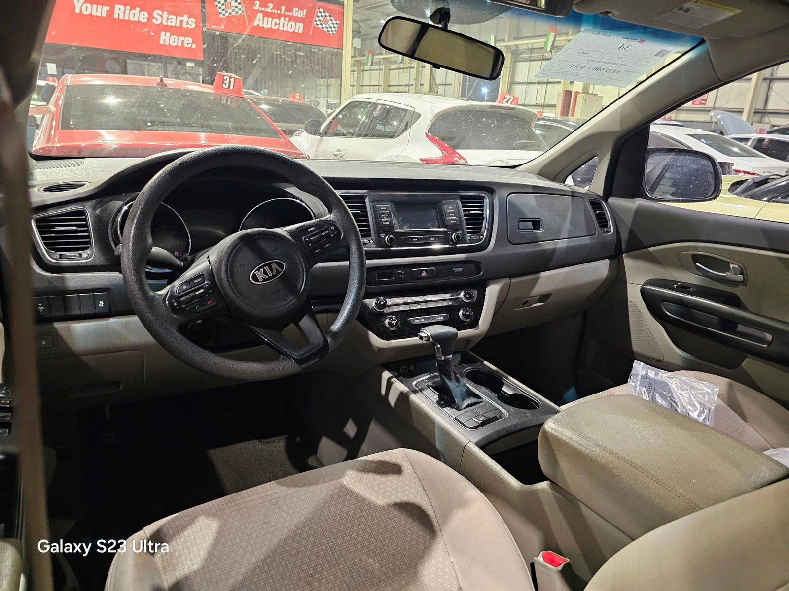 KIA SEDONA 2018 - Marhaba Auction Used Cars - Image 8