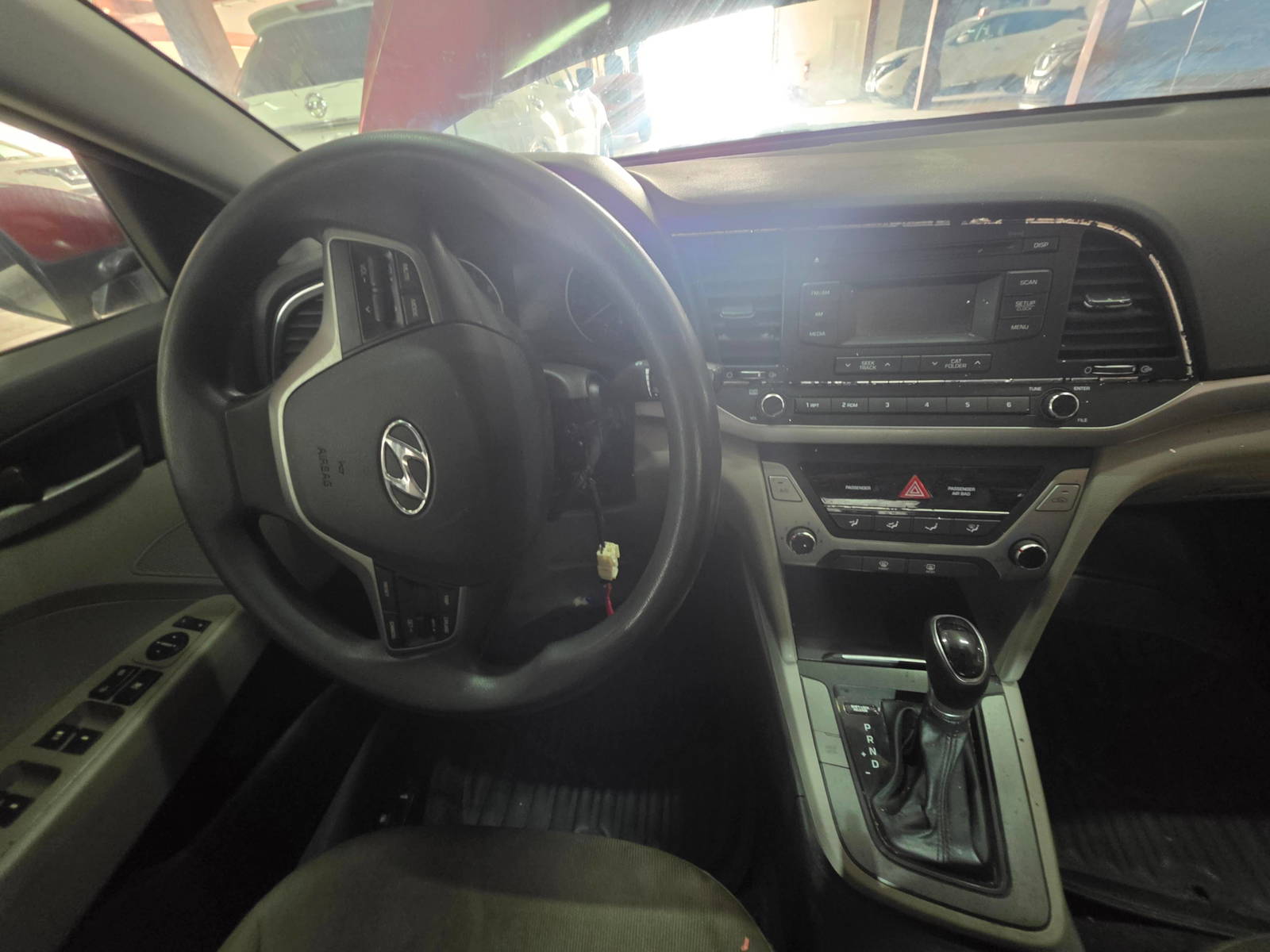 2017 HYUNDAI ELANTRA — Lot 44392395 - Marhaba Auctions Used Cars - Image 12
