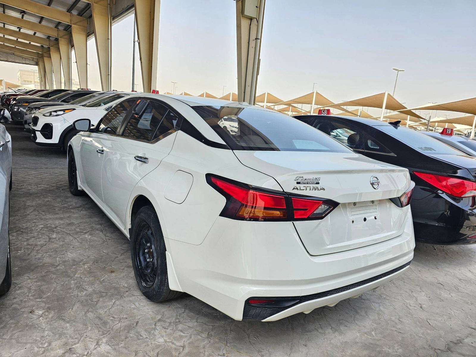 2020 NISSAN ALTIMA — 32922 Miles — Lot 271883 — Souq - Marhaba Auctions Used Cars - Image 5