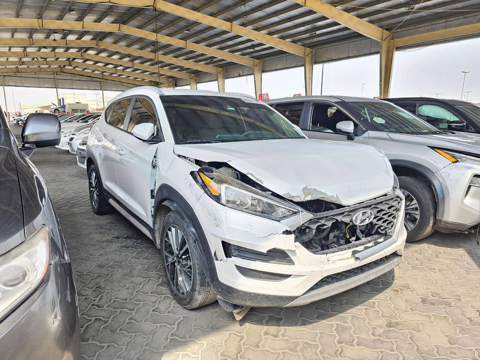 2019 HYUNDAI TUCSON — 107481 Miles — Lot KU045439 — Souq - Marhaba Auctions Used Cars - Image 4