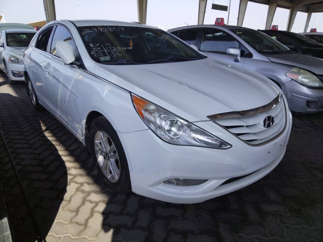 2013 HYUNDAI SONATA — 172500 Miles — Lot 36772857 - Marhaba Auctions Used Cars - Image 3