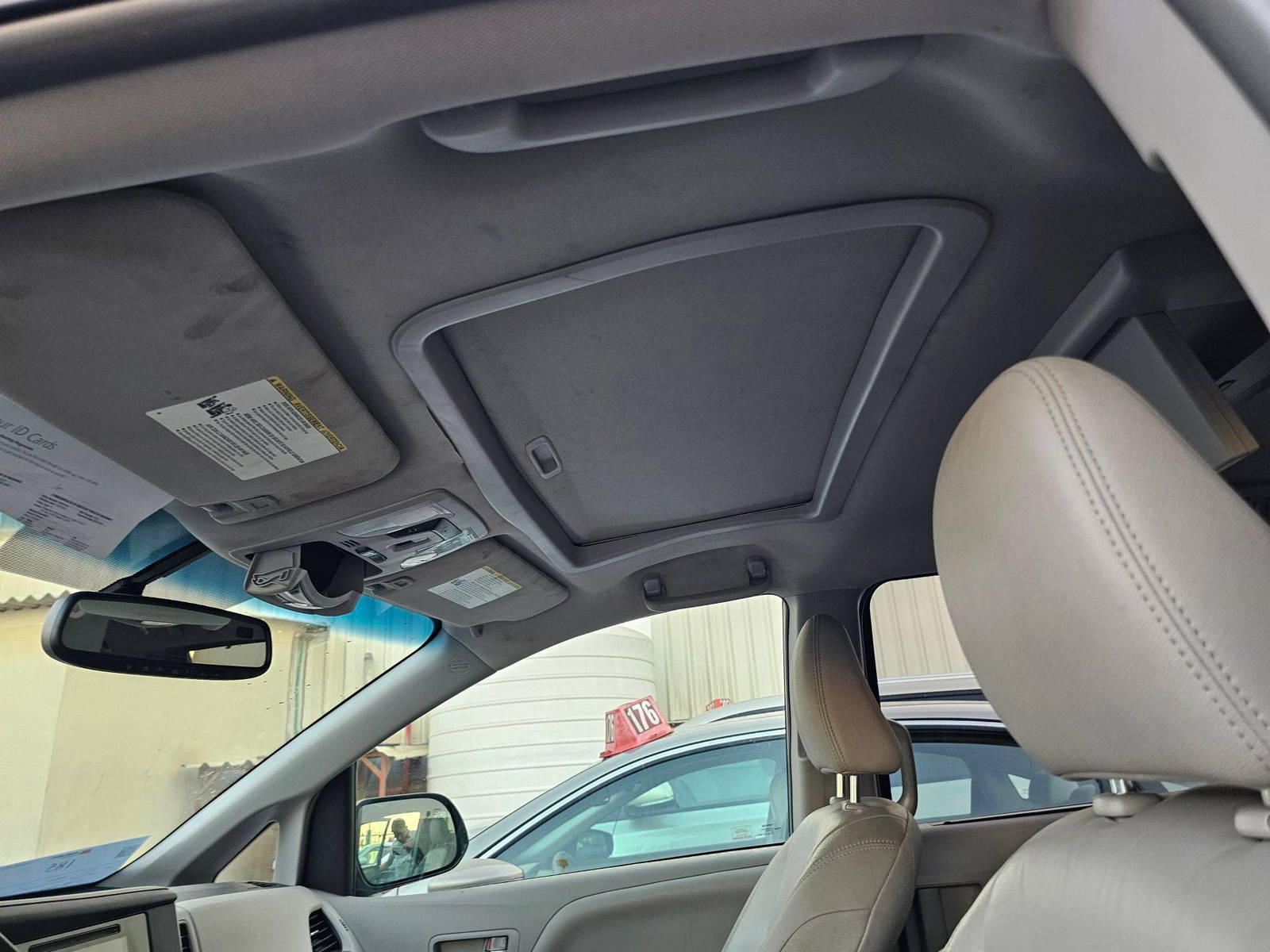 TOYOTA SIENNA 2015 - Marhaba Auction Used Cars - Image 9