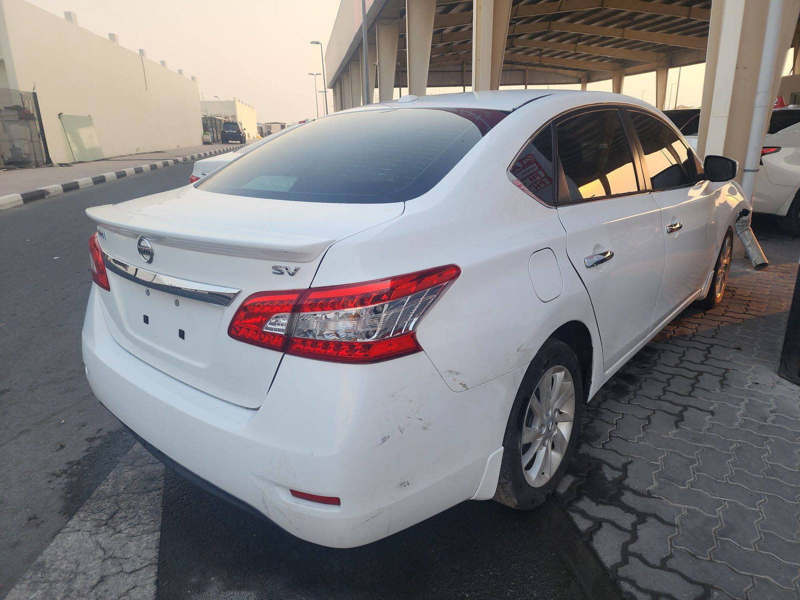 2015 NISSAN SENTRA — 98789 Miles — Lot 38150369 — Souq - Marhaba Auctions Used Cars - Image 4
