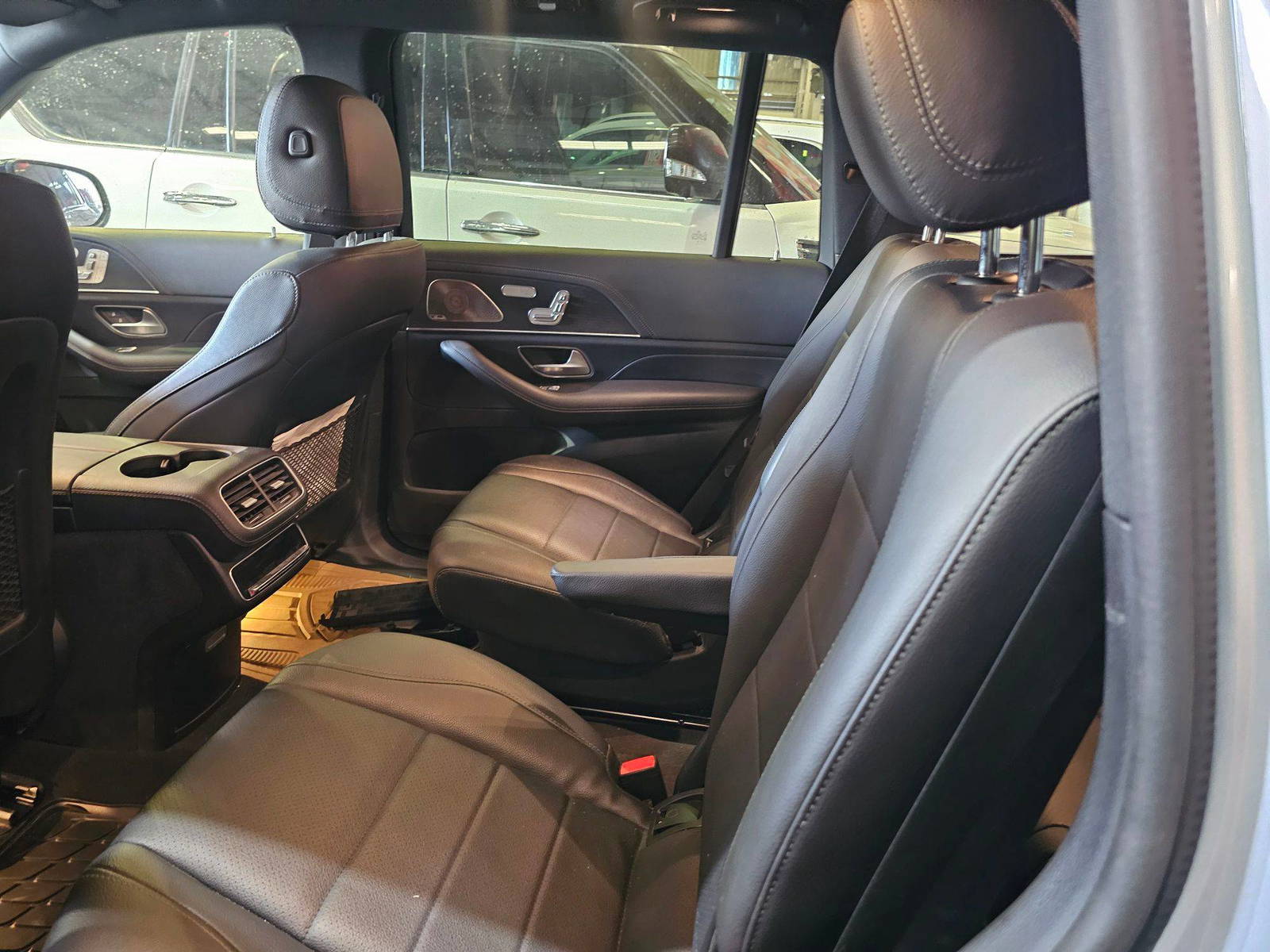 MERCEDES BENZ GLS 450 2023 - Marhaba Auction Used Cars - Image 9