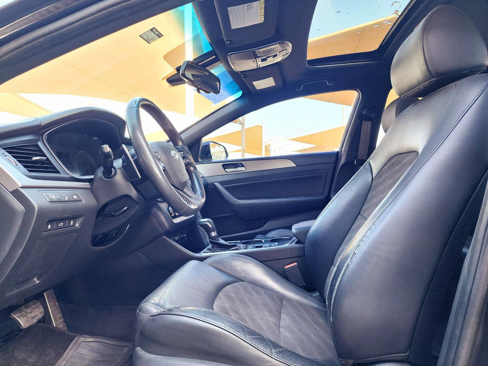 2018 HYUNDAI SONATA — 71076 Miles — Lot AF6JH701105 — Souq - Marhaba Auctions Used Cars - Image 9