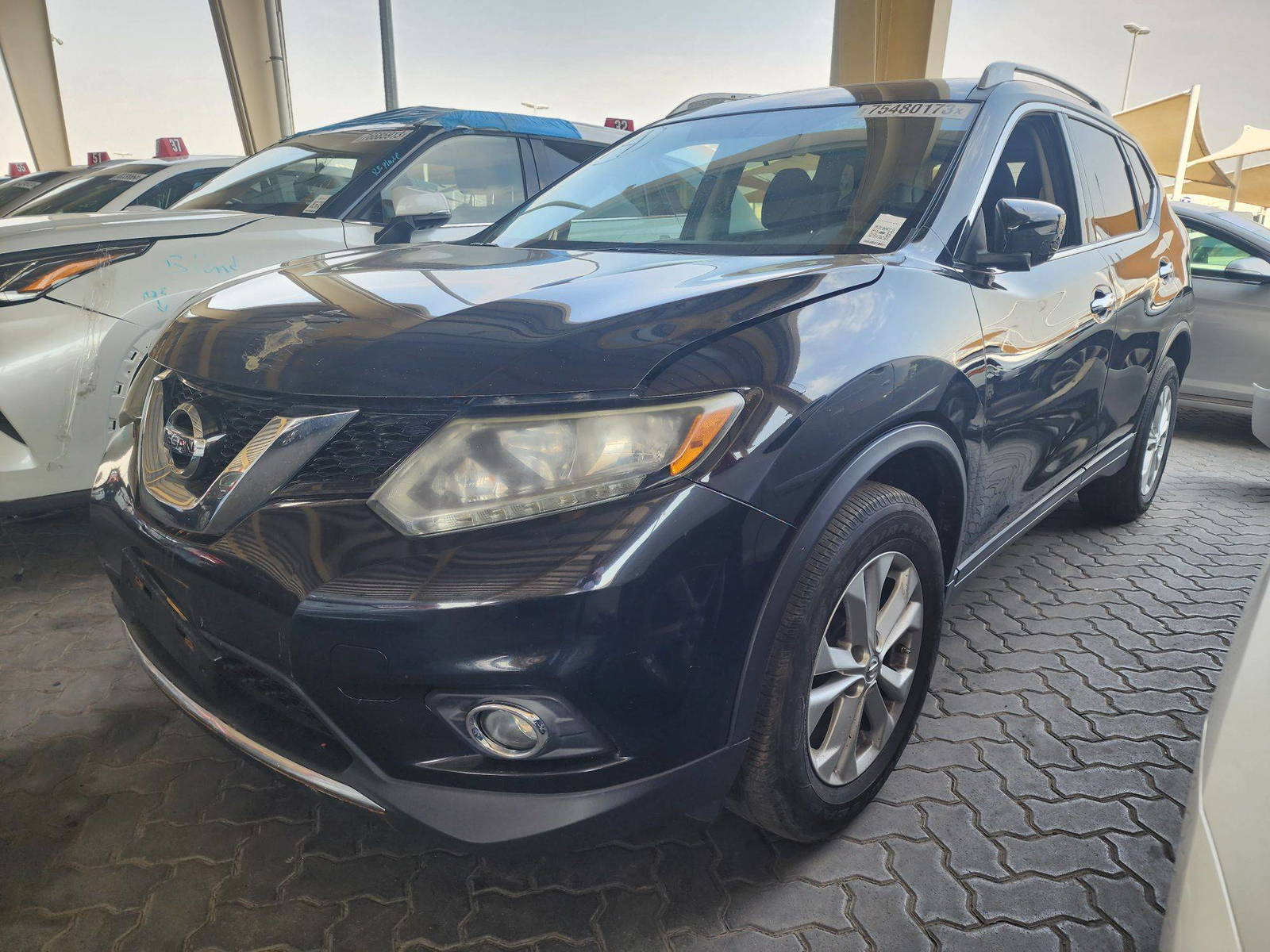 2015 NISSAN ROGUE — 174859 KM — Lot 75480173 — Souq - Marhaba Auctions Used Cars - Image 3