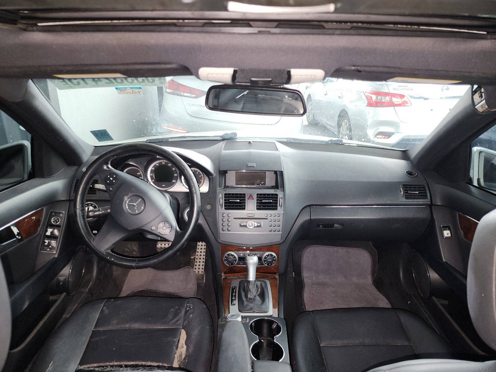 MERCEDES BENZ C300 2011 - Marhaba Auction Used Cars - Image 8