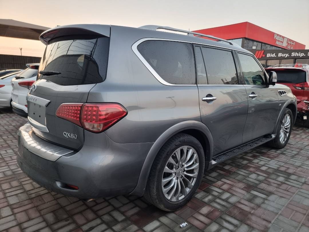 2015 INFINITI QX80 — 155883 Miles — Lot 1025478 — Ind. 12 - Marhaba Auctions Used Cars - Image 4