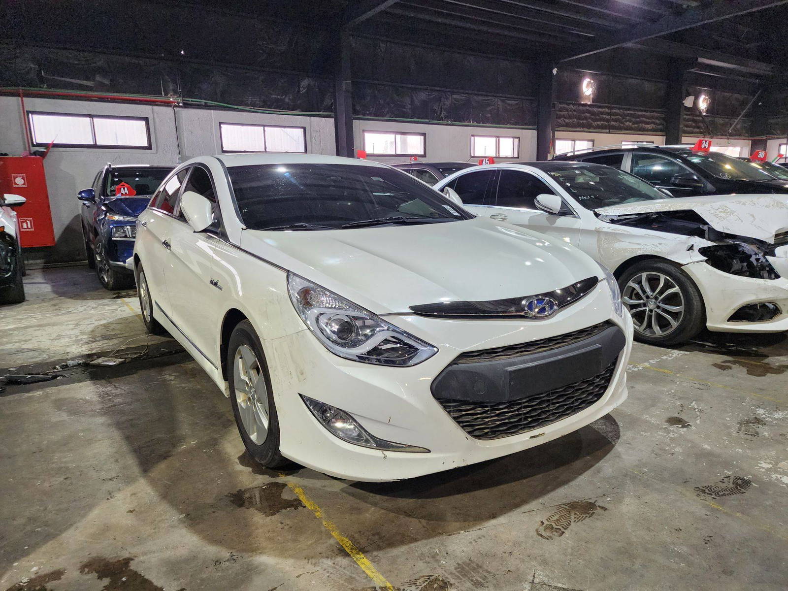 2013 HYUNDAI SONATA — 140108 KM — Lot 060812 — Main - Marhaba Auctions Used Cars - Image 3