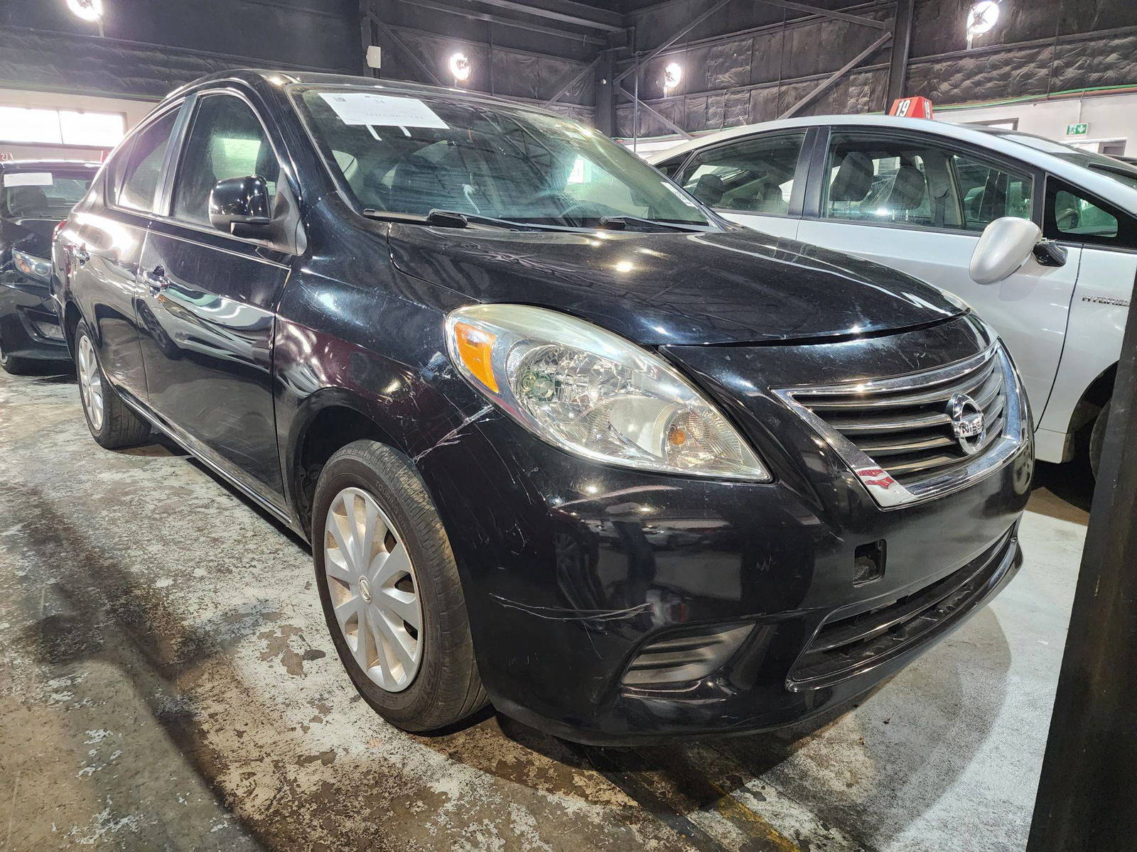 2012 NISSAN VERSA — 164706 Miles — Lot 40109624 — Al Quoz - Marhaba Auctions Used Cars - Image 5