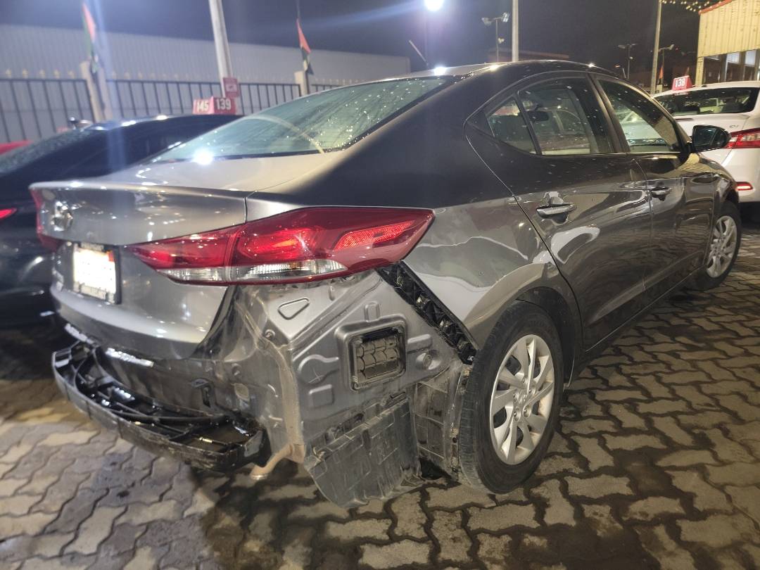 2018 HYUNDAI ELANTRA — 106090 Miles — Lot JH28332 - Marhaba Auctions Used Cars - Image 4
